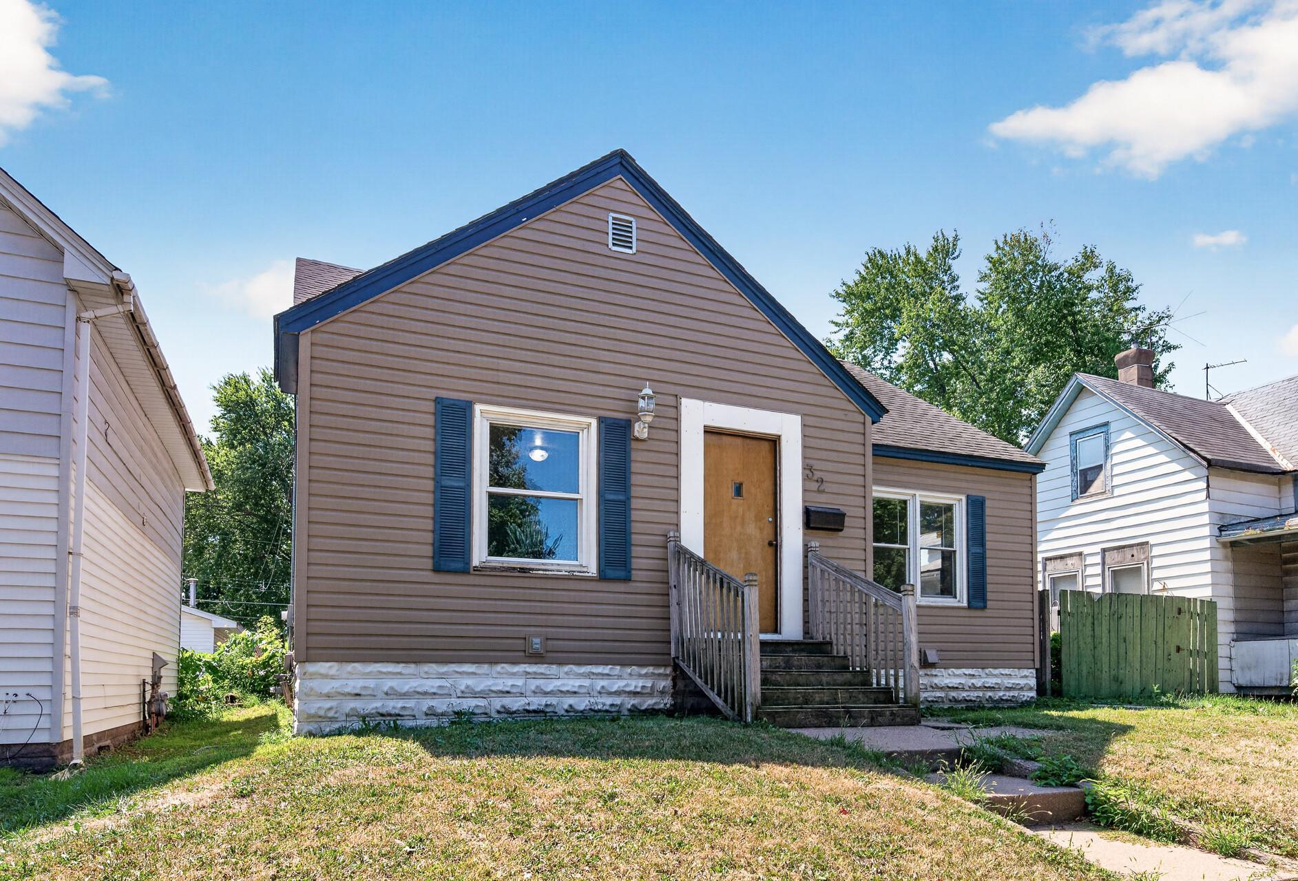 3rd image of 32 Maryland Ave E, Saint Paul, MN 55117 | MLS# 7116001