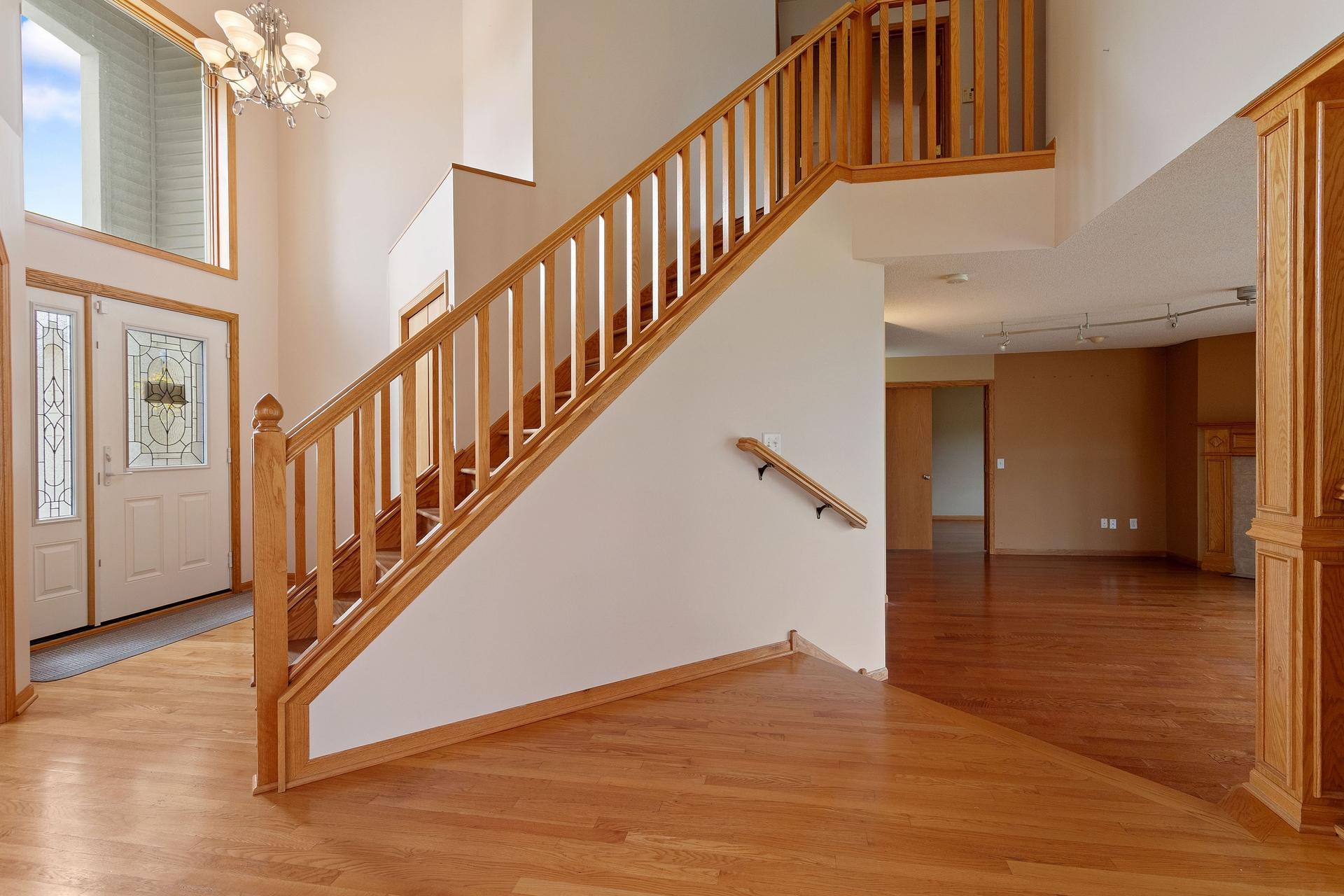 2nd image of 10049 Butternut Ct N, Brooklyn Park, MN 55443 | MLS# 7116015