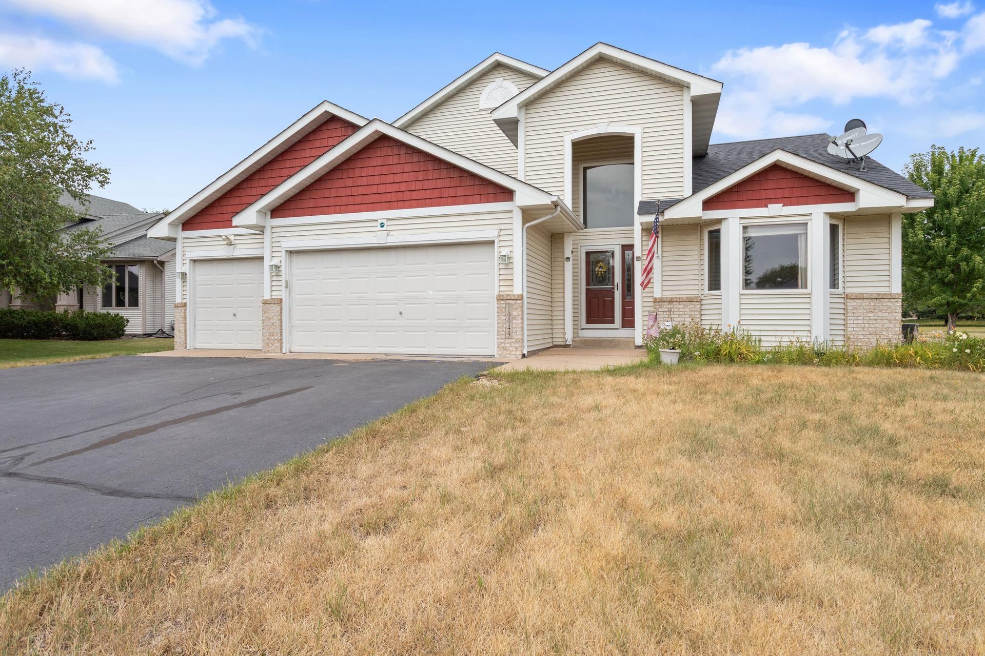 1st image of 10049 Butternut Ct N, Brooklyn Park, MN 55443 | MLS# 7116015