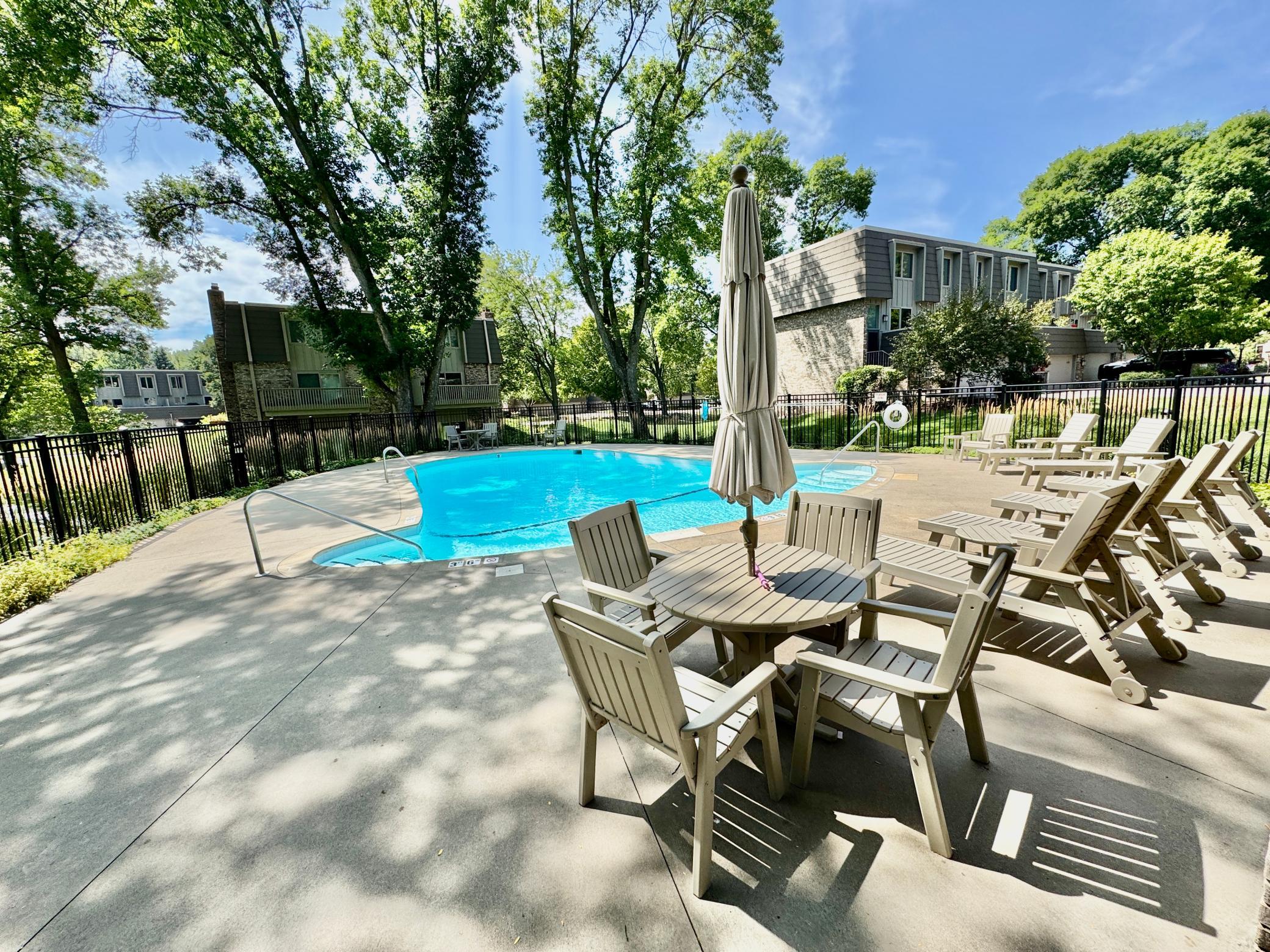 42nd image of 10304 Berkshire Rd, Minneapolis, MN 55437 | MLS# 7116040