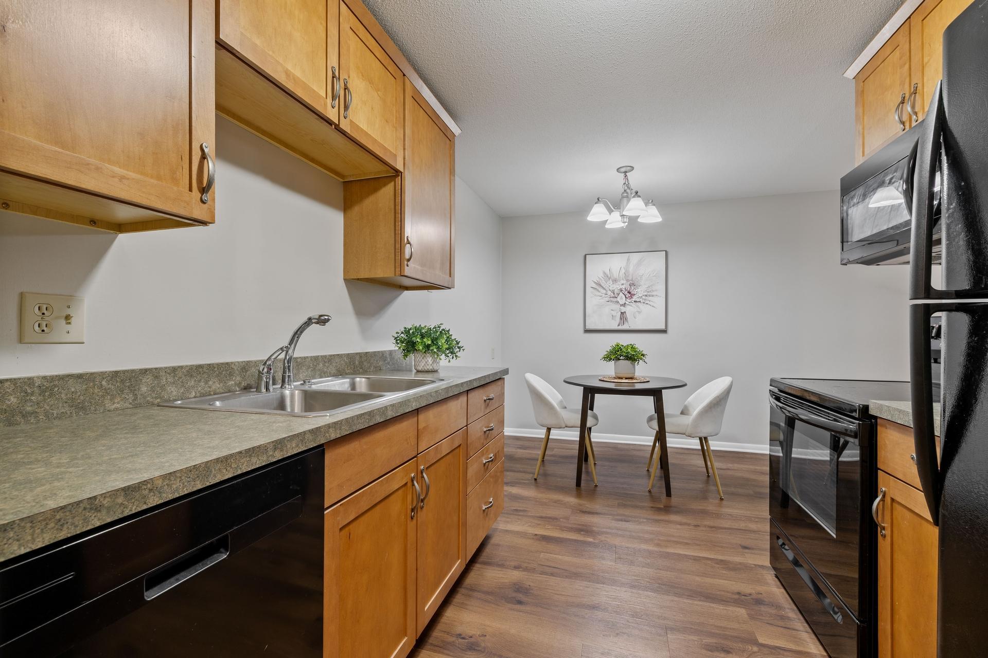 2nd image of 4400 Upton Ave S #203, Minneapolis, MN 55410 | MLS# 7116132