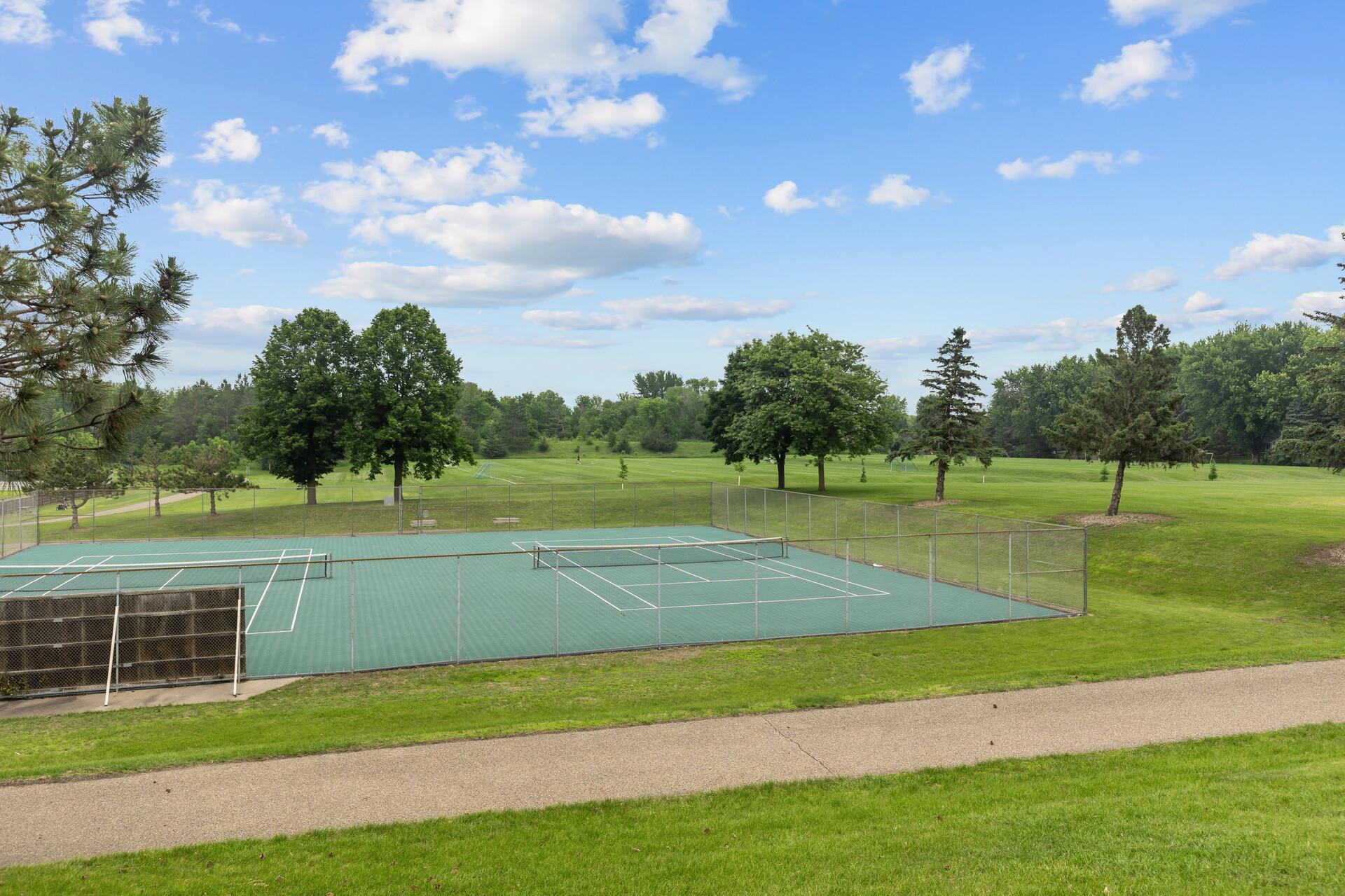 42nd image of 4990 148th Path W, Saint Paul, MN 55124 | MLS# 7116143