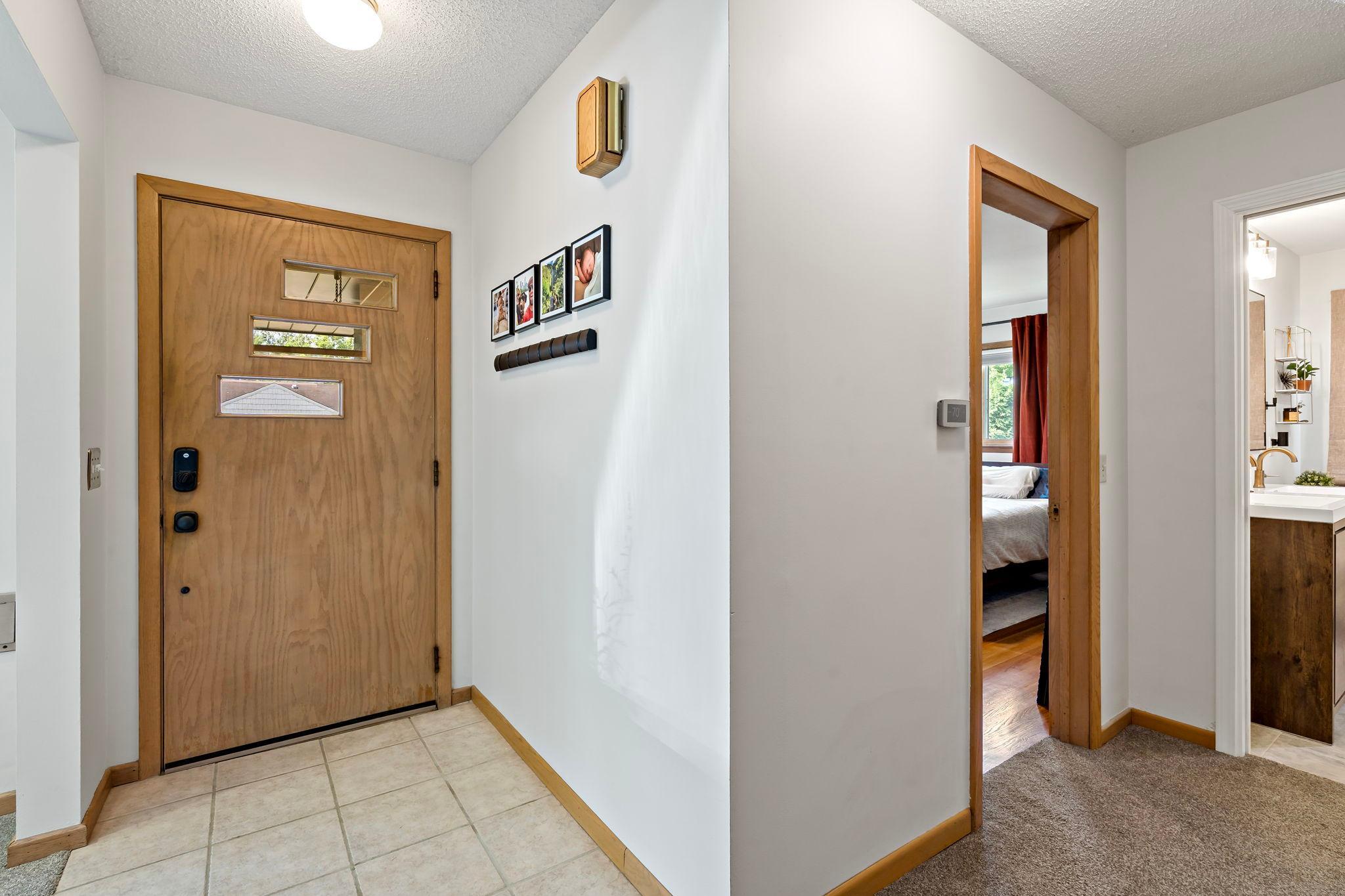 3rd image of 3200 Armour Ter, Saint Anthony, MN 55418 | MLS# 7116192