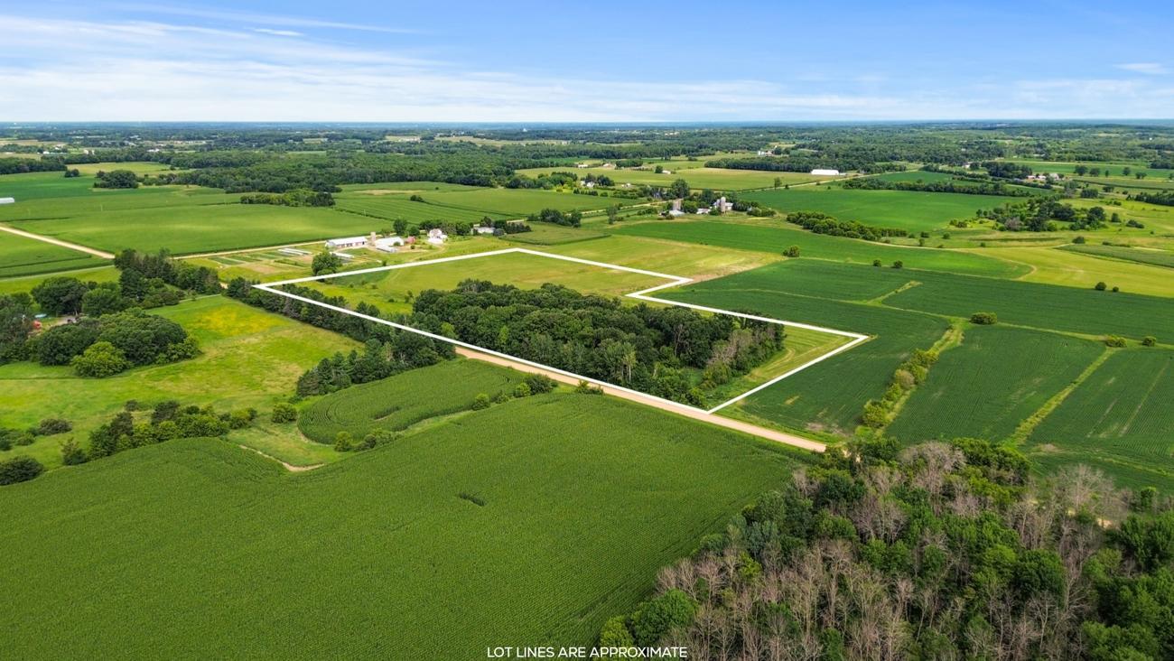 1st image of Tbd 350th St, Shafer, MN 55074 | MLS# 7116231