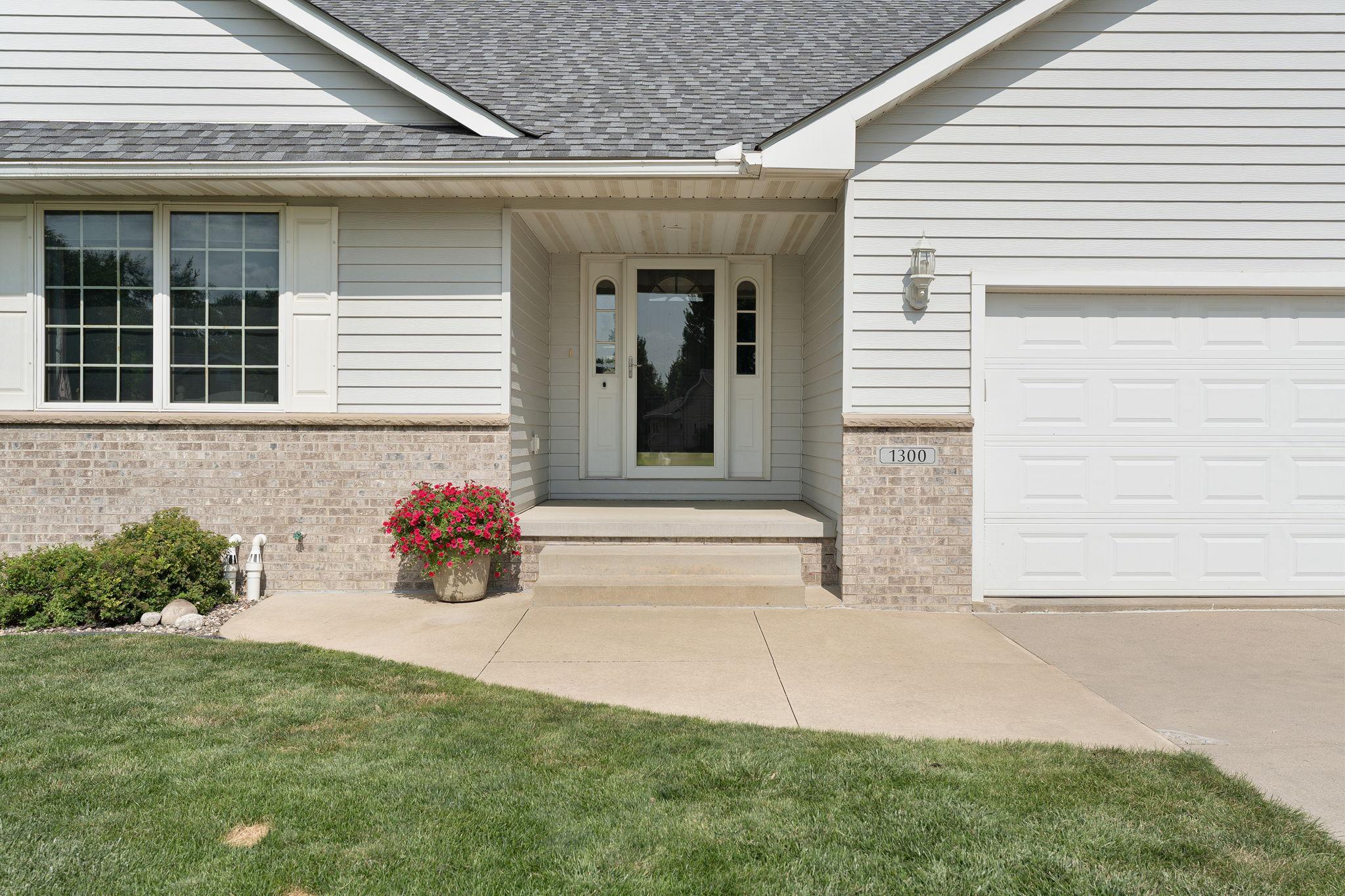 3rd image of 1300 26Th St Sw, Austin, MN 55912 | MLS# 7116287