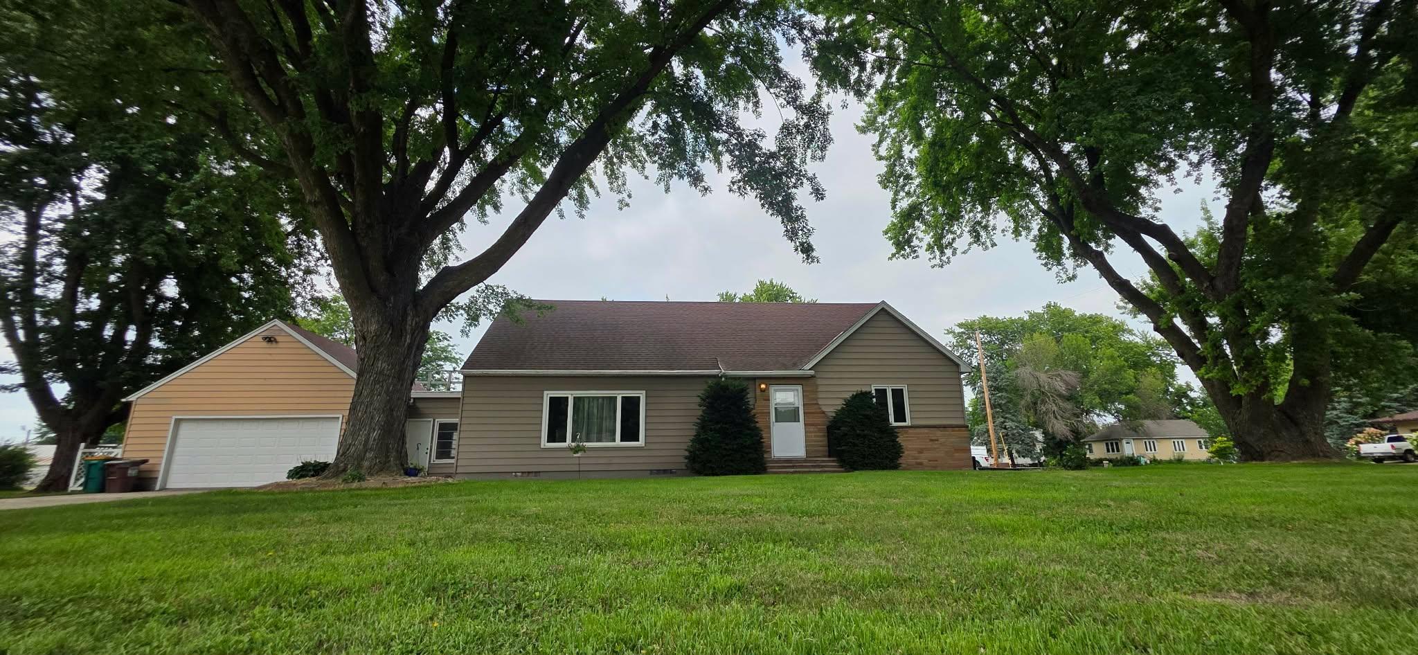 93rd image of 107 Park Ave E, Hollandale, MN 56045 | MLS# 7116290