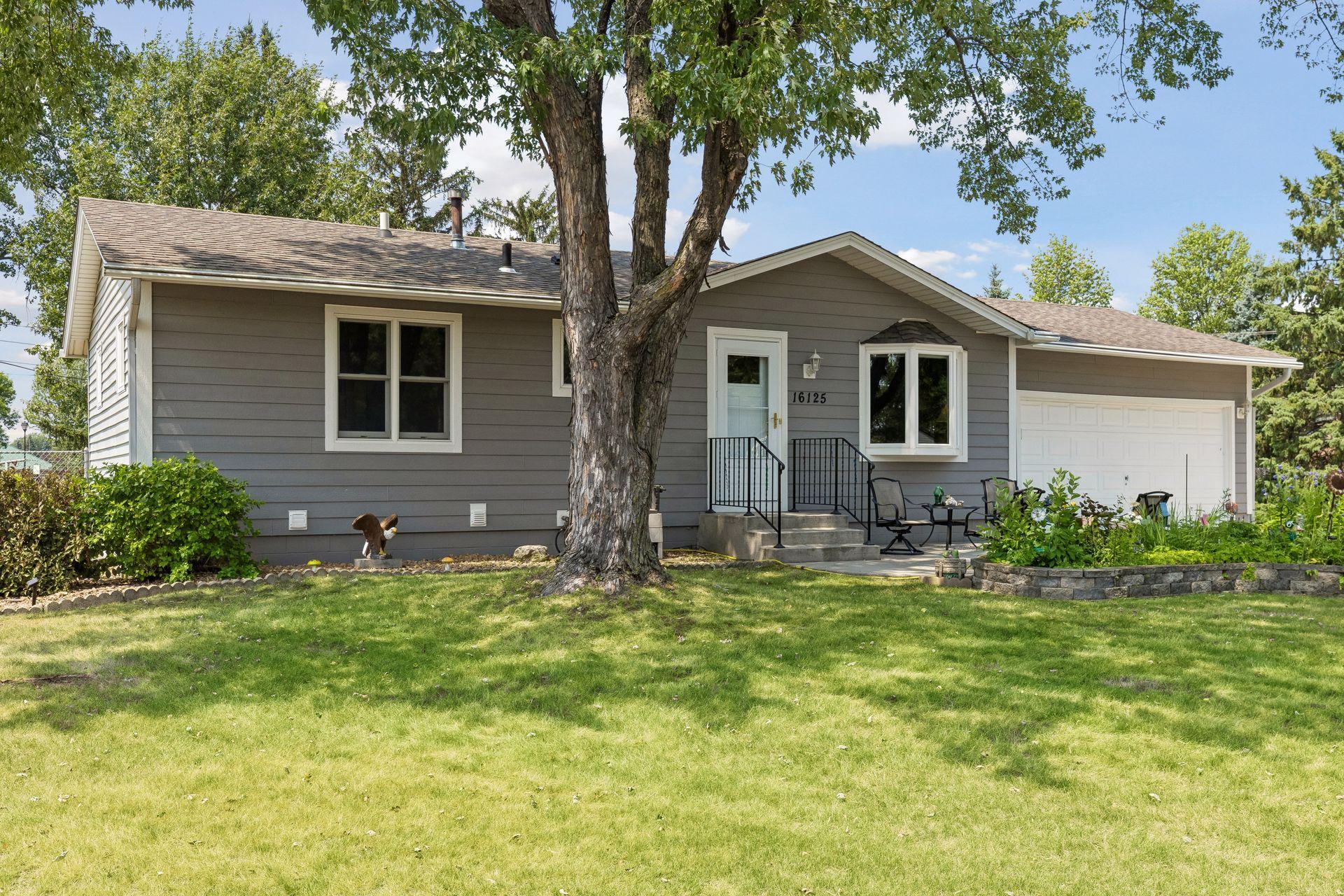 2nd image of 16125 Franchise Ave W, Rosemount, MN 55068 | MLS# 7116310