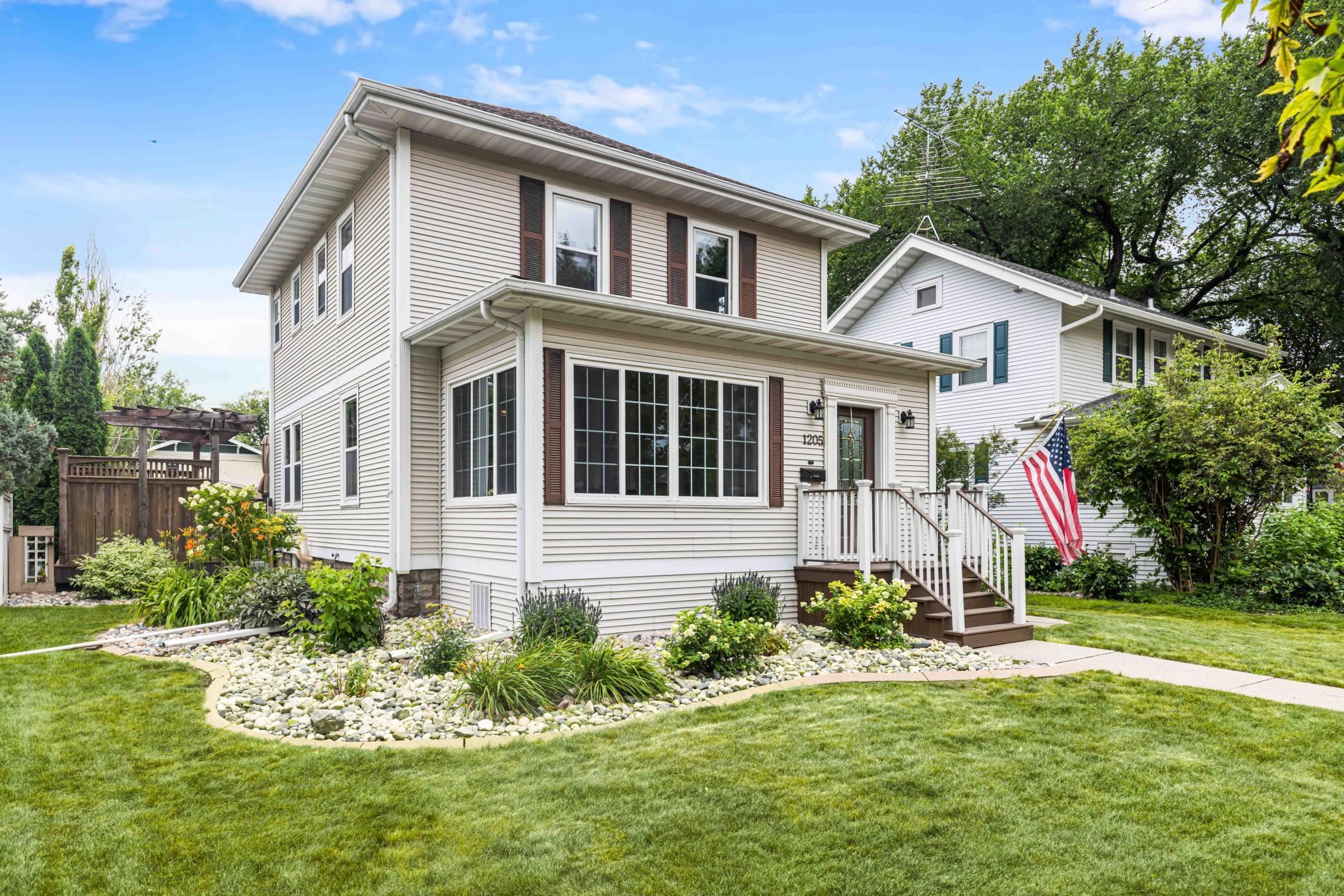 2nd image of 1205 6th St S, Fargo, ND 58103 | MLS# 7116317