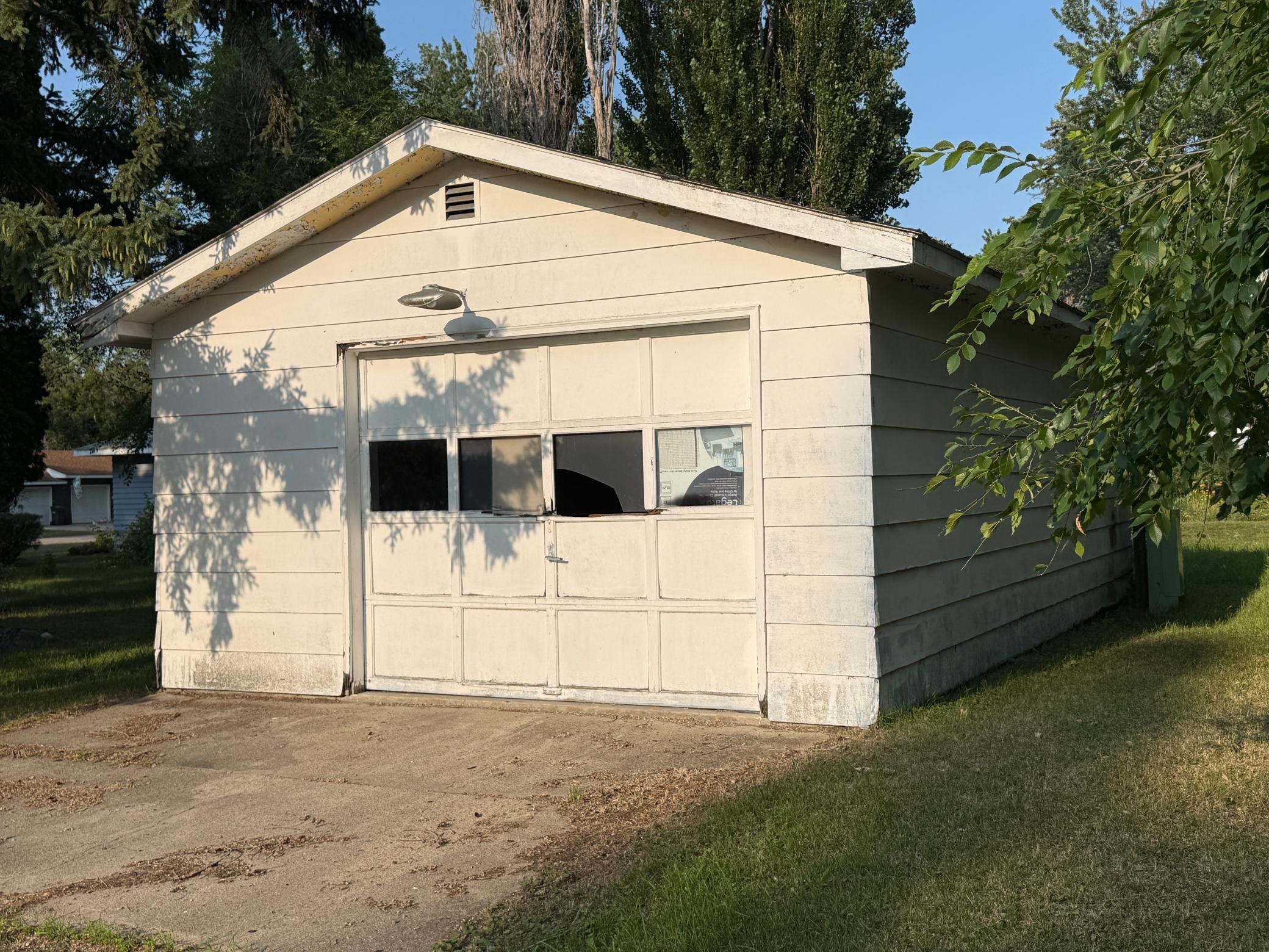 3rd image of 106 2Nd St Ne, Twin Valley, MN 56584 | MLS# 7116322