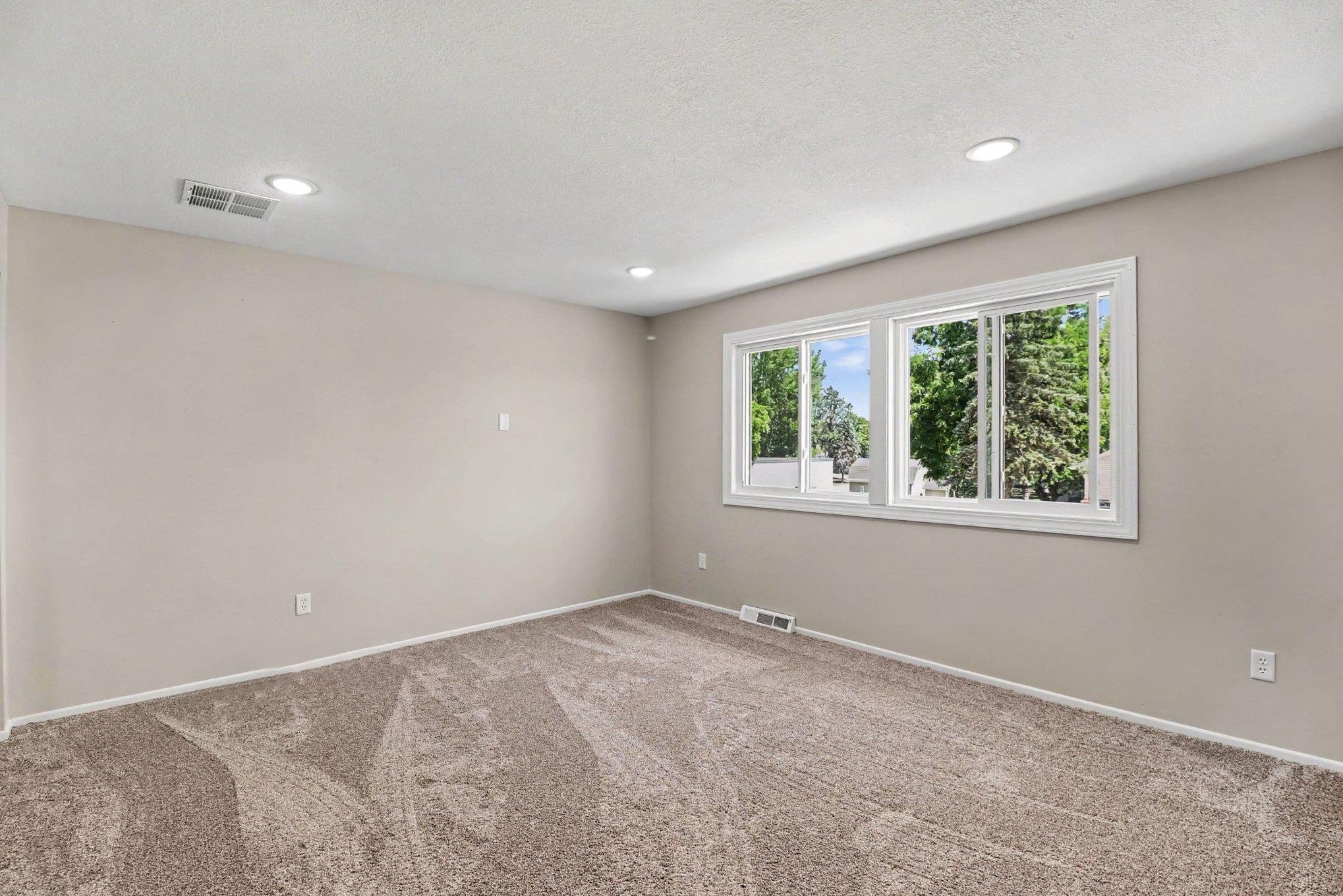 5th image of 421 3Rd Ave Sw, Lonsdale, MN 55046 | MLS# 7116344