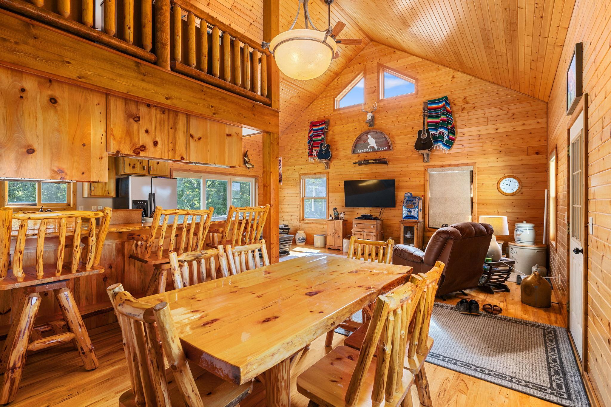 3rd image of 13348 Hillside Rd, Brownsville, MN 55919 | MLS# 7116356