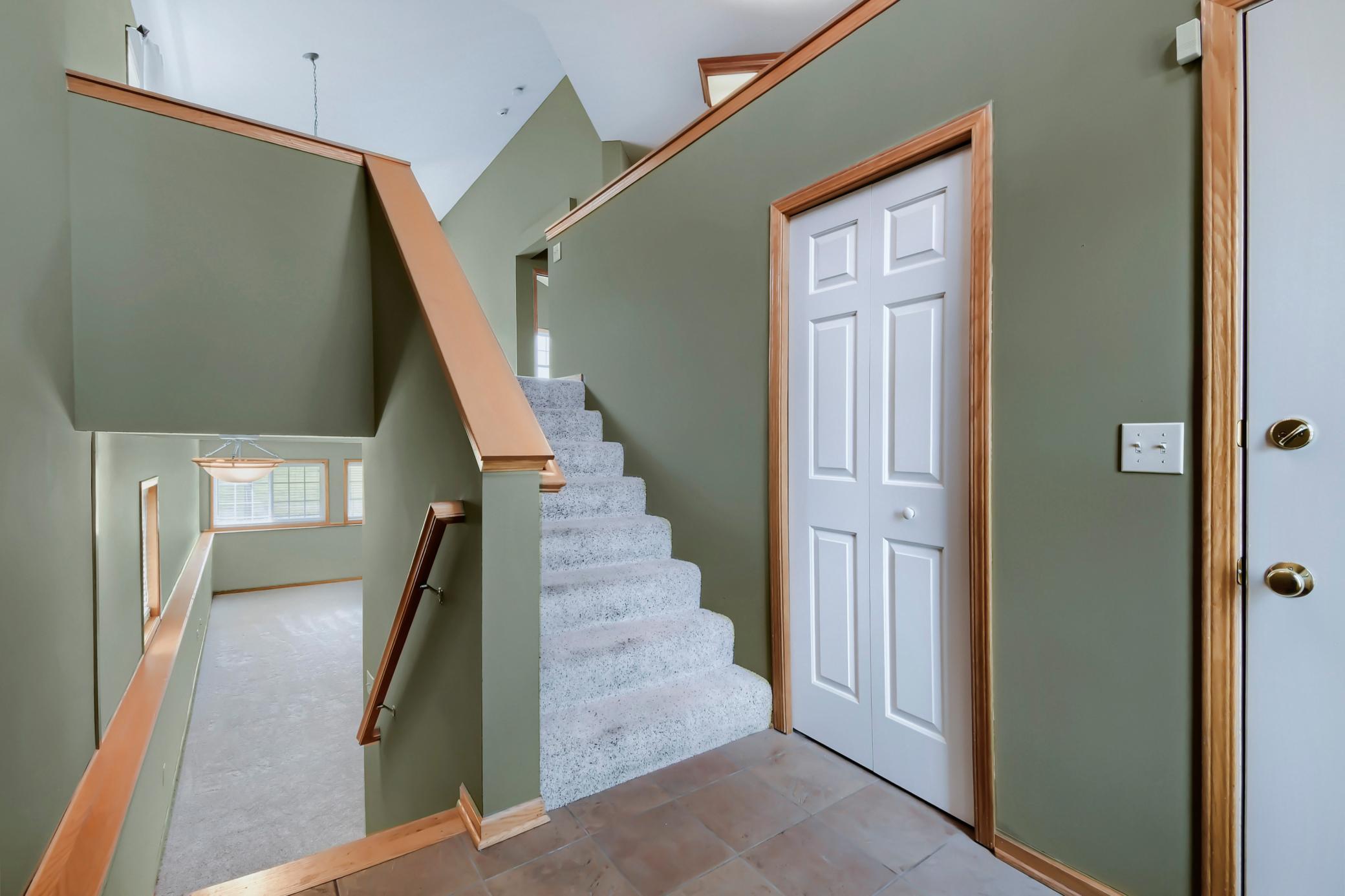 3rd image of 10264 Country Club Alcove, Saint Paul, MN 55129 | MLS# 7116398