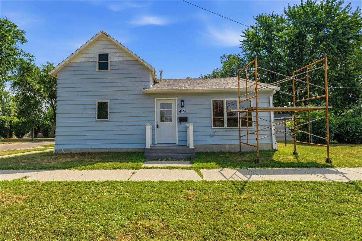 2nd image of 422 2nd St N, Wahpeton, ND 58075 | MLS# 7116424