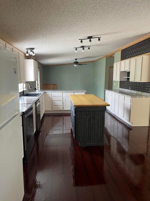 5th image of 207 Lakin Ave Sw, Kelliher, MN 56650 | MLS# 7116439