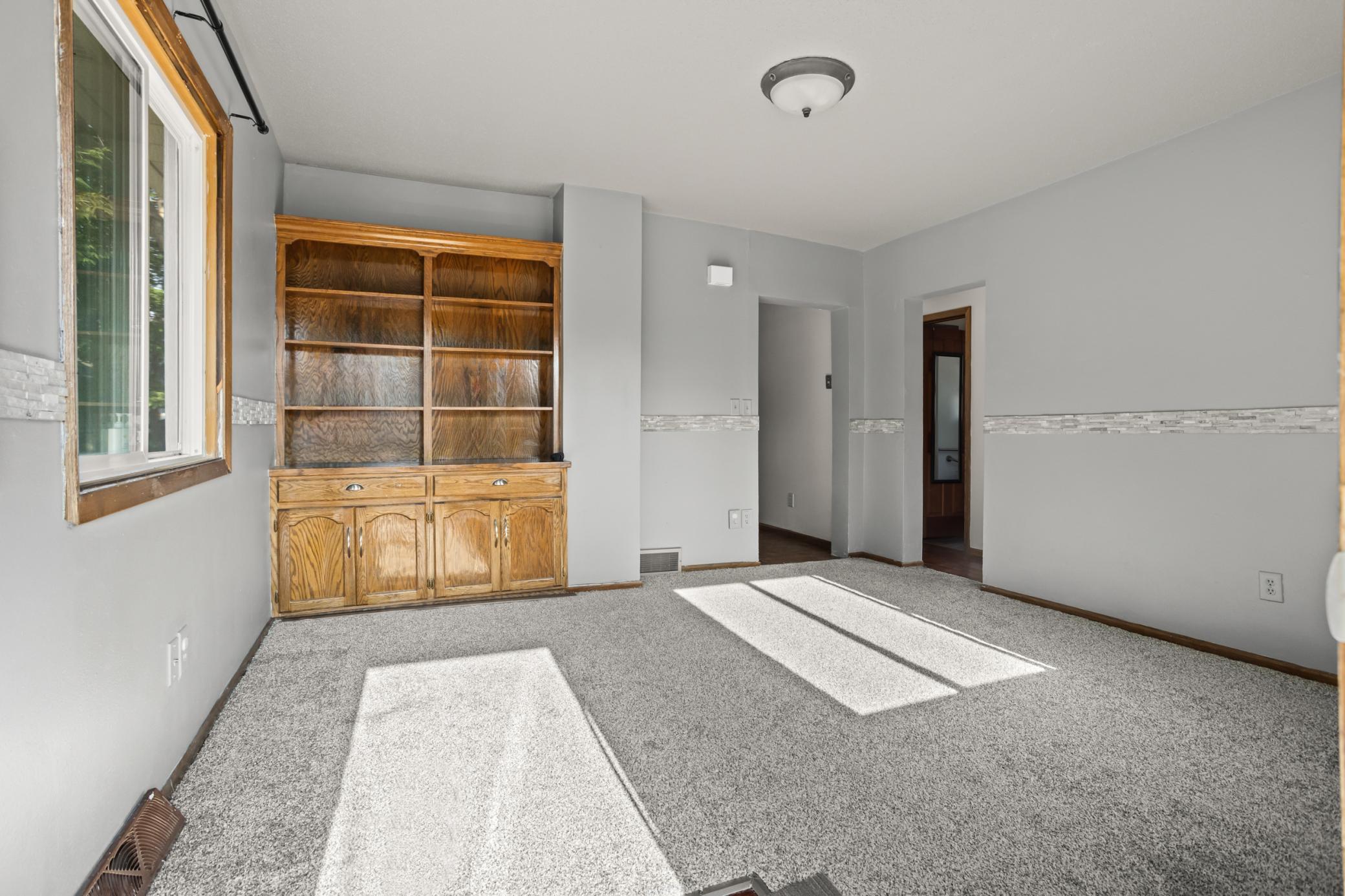 2nd image of 405 14th St N, Moorhead, MN 56560 | MLS# 7116440