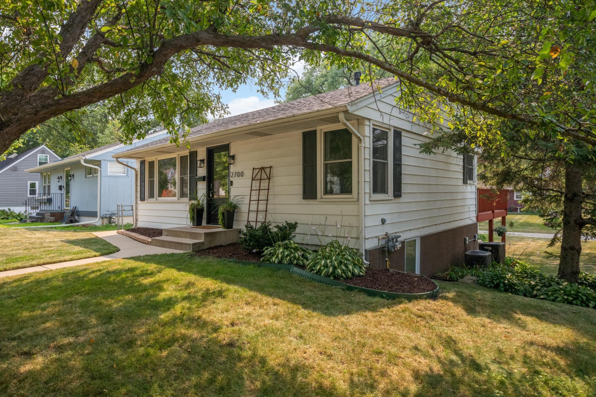 2nd image of 2700 Brunswick Ave S, Saint Louis Park, MN 55416 | MLS# 7116446