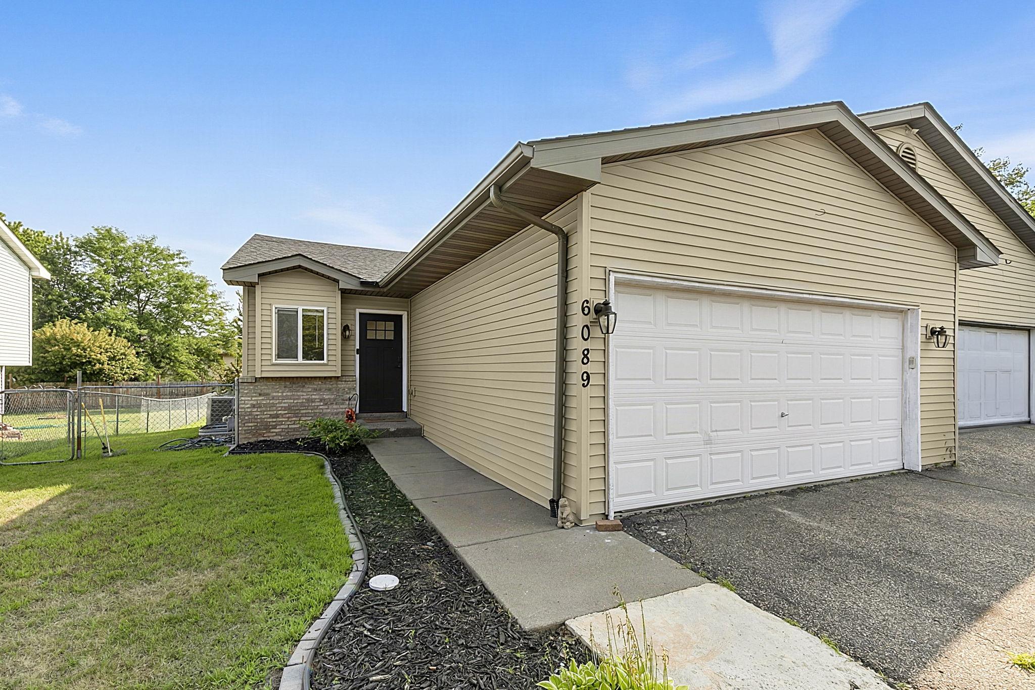 1st image of 6089 Mill Run Rd, Monticello, MN 55362 | MLS# 7116458