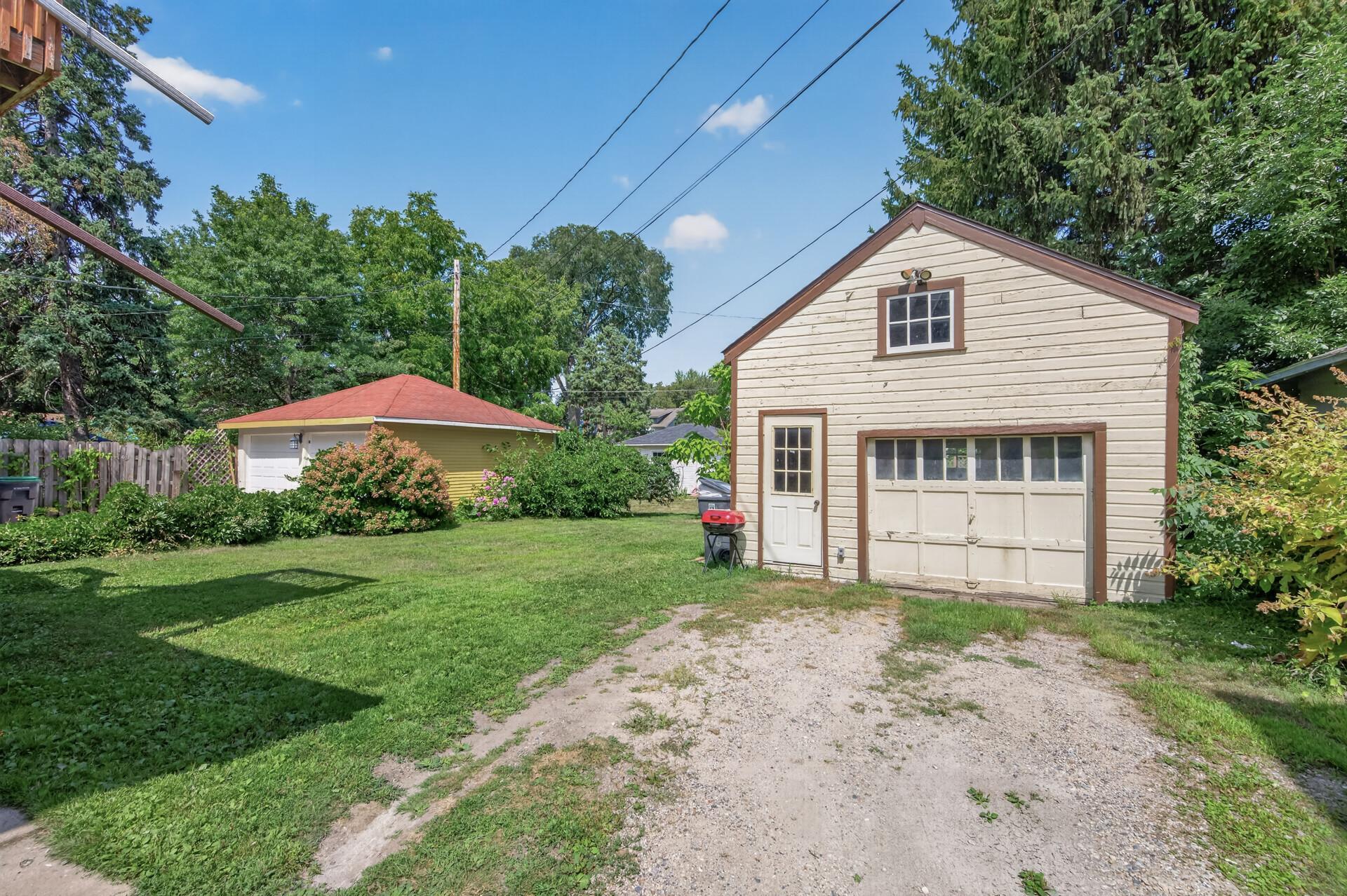 3rd image of 1437 Minnehaha Ave W, Saint Paul, MN 55104 | MLS# 7116470