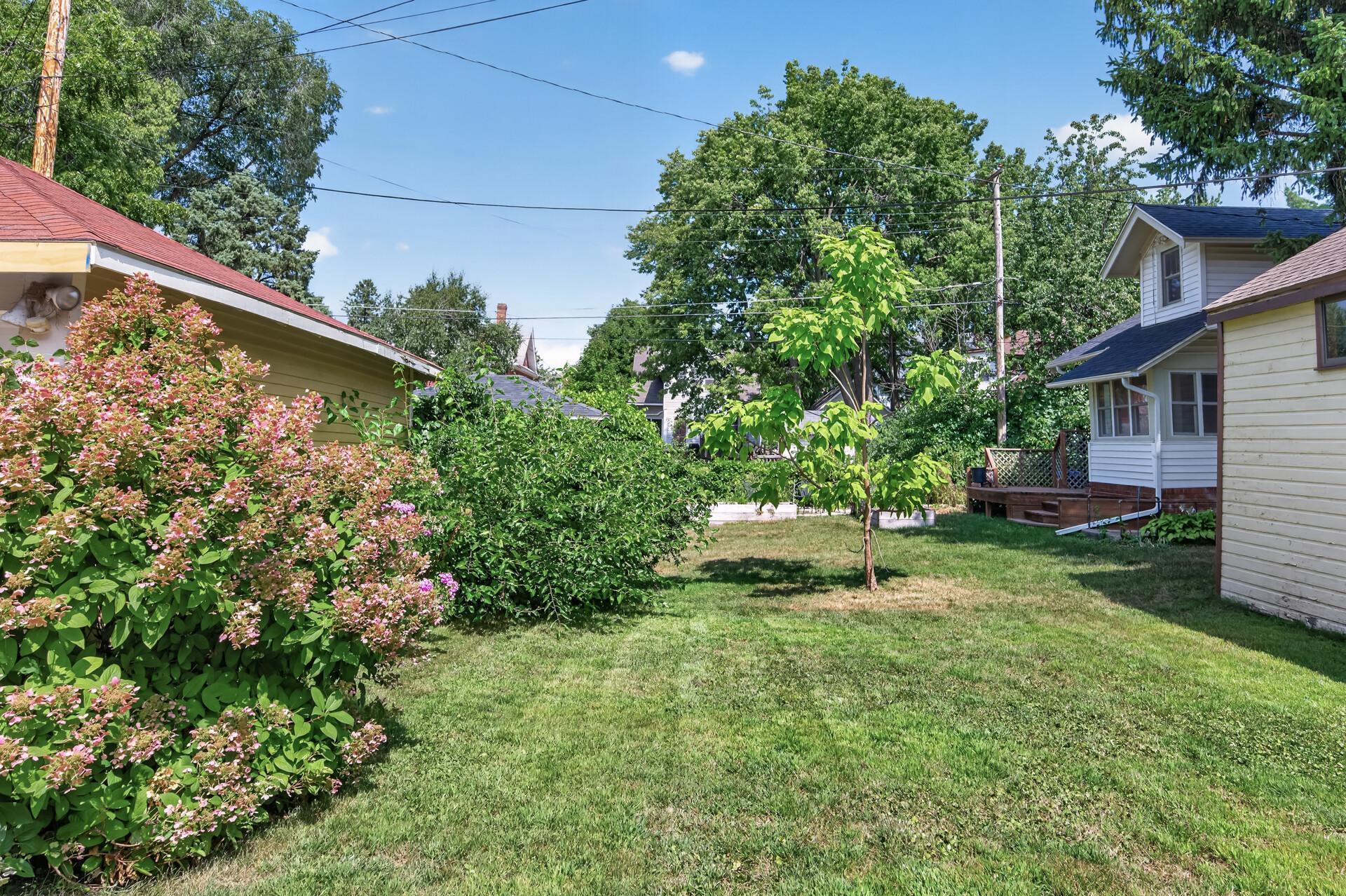 4th image of 1437 Minnehaha Ave W, Saint Paul, MN 55104 | MLS# 7116470
