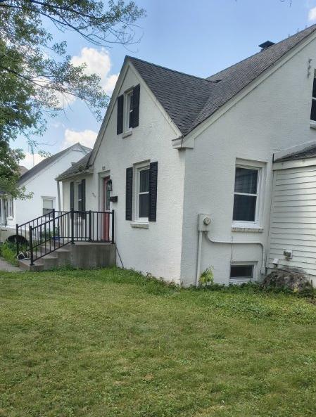 3rd image of 335 E Hughes St, New Richmond, WI 54017 | MLS# 7116488