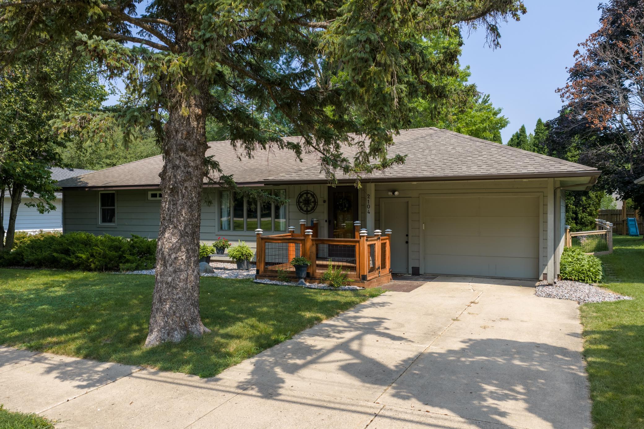 2nd image of 2104 W Oakland Ave, Austin, MN 55912 | MLS# 7116491