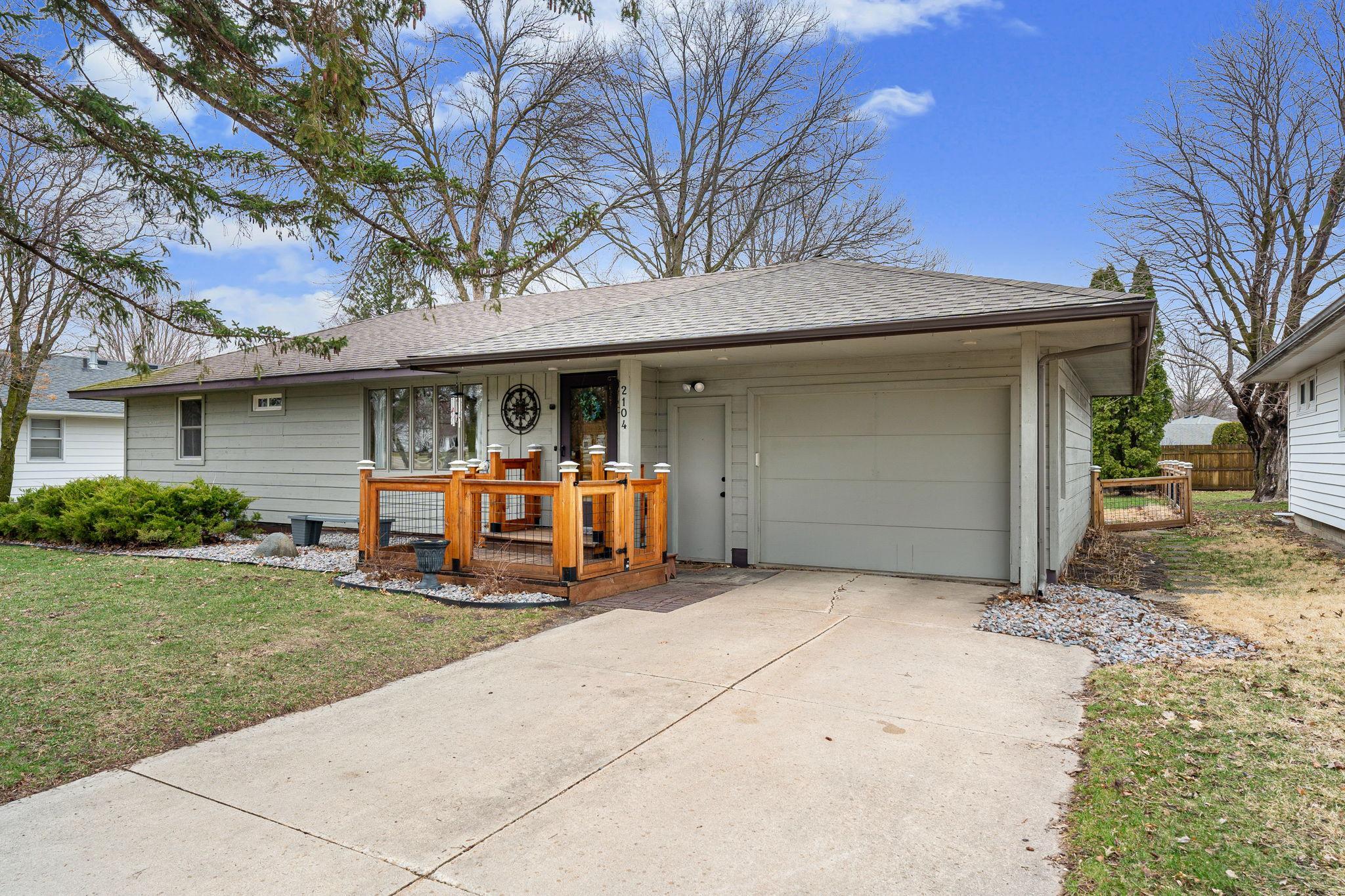 3rd image of 2104 W Oakland Ave, Austin, MN 55912 | MLS# 7116491