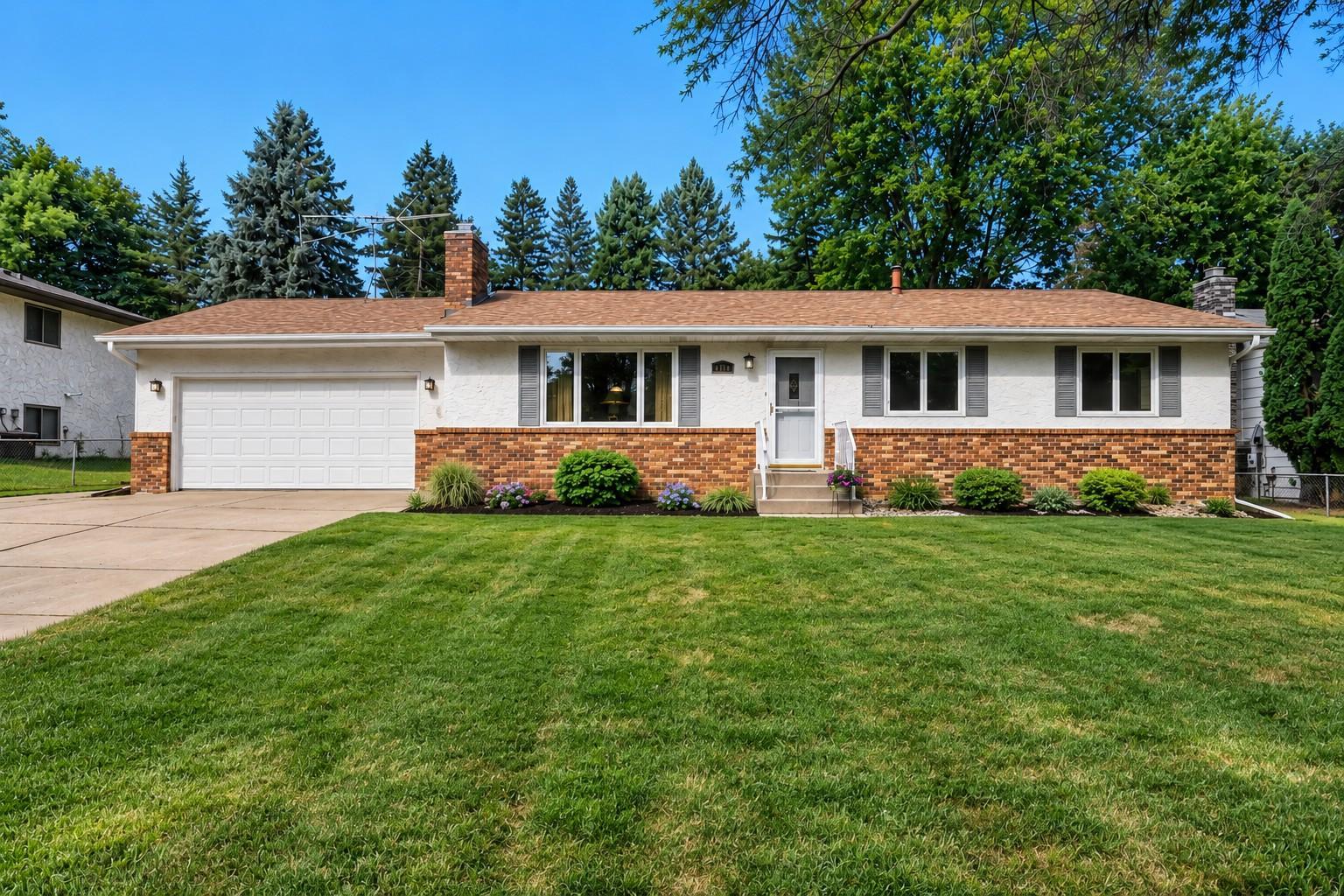 1st image of 2981 Farrington Ave, Saint Paul, MN 55113 | MLS# 7116508