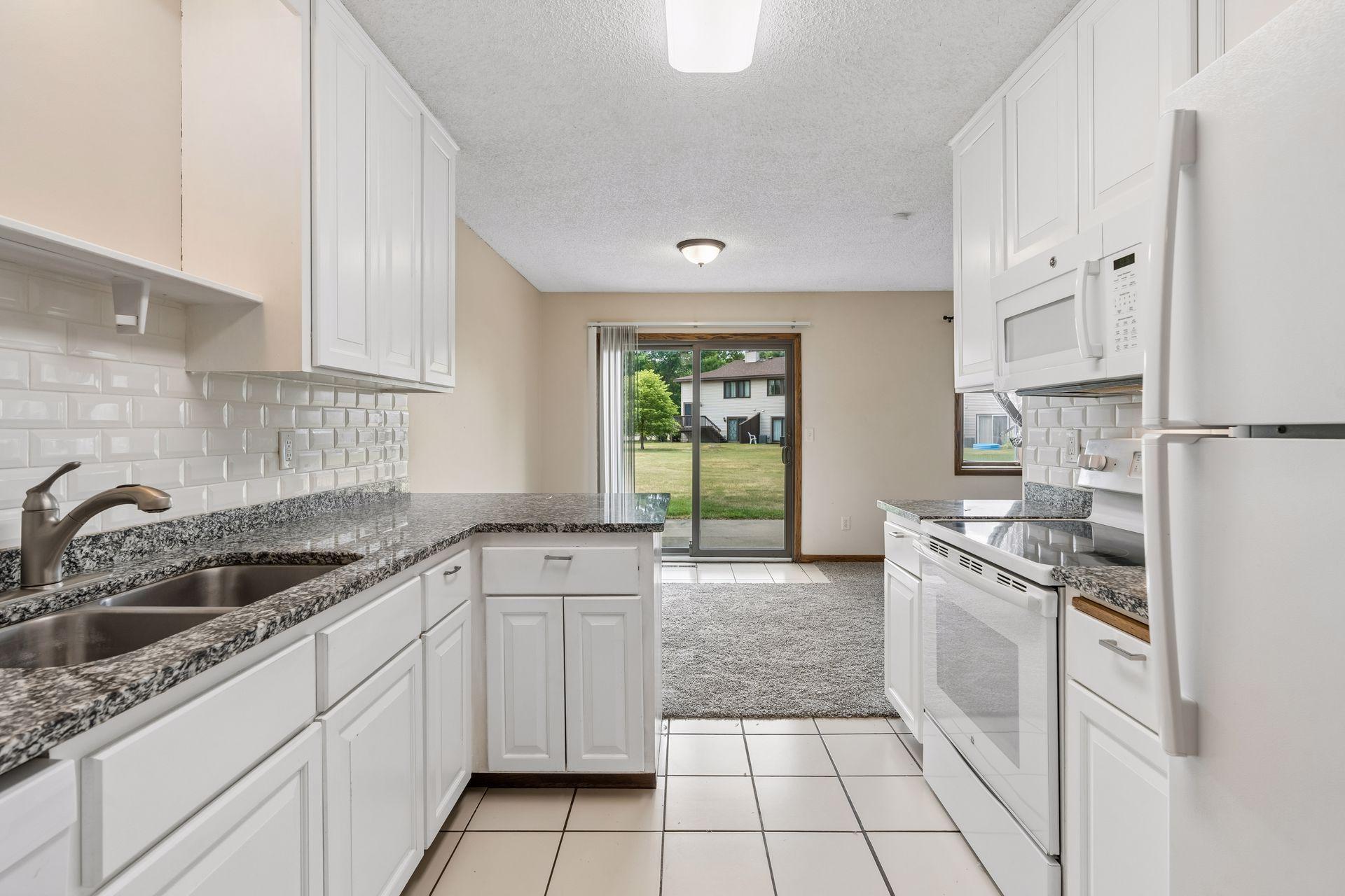 5th image of 8605 Maplebrook Pkwy N, Brooklyn Park, MN 55445 | MLS# 7116524