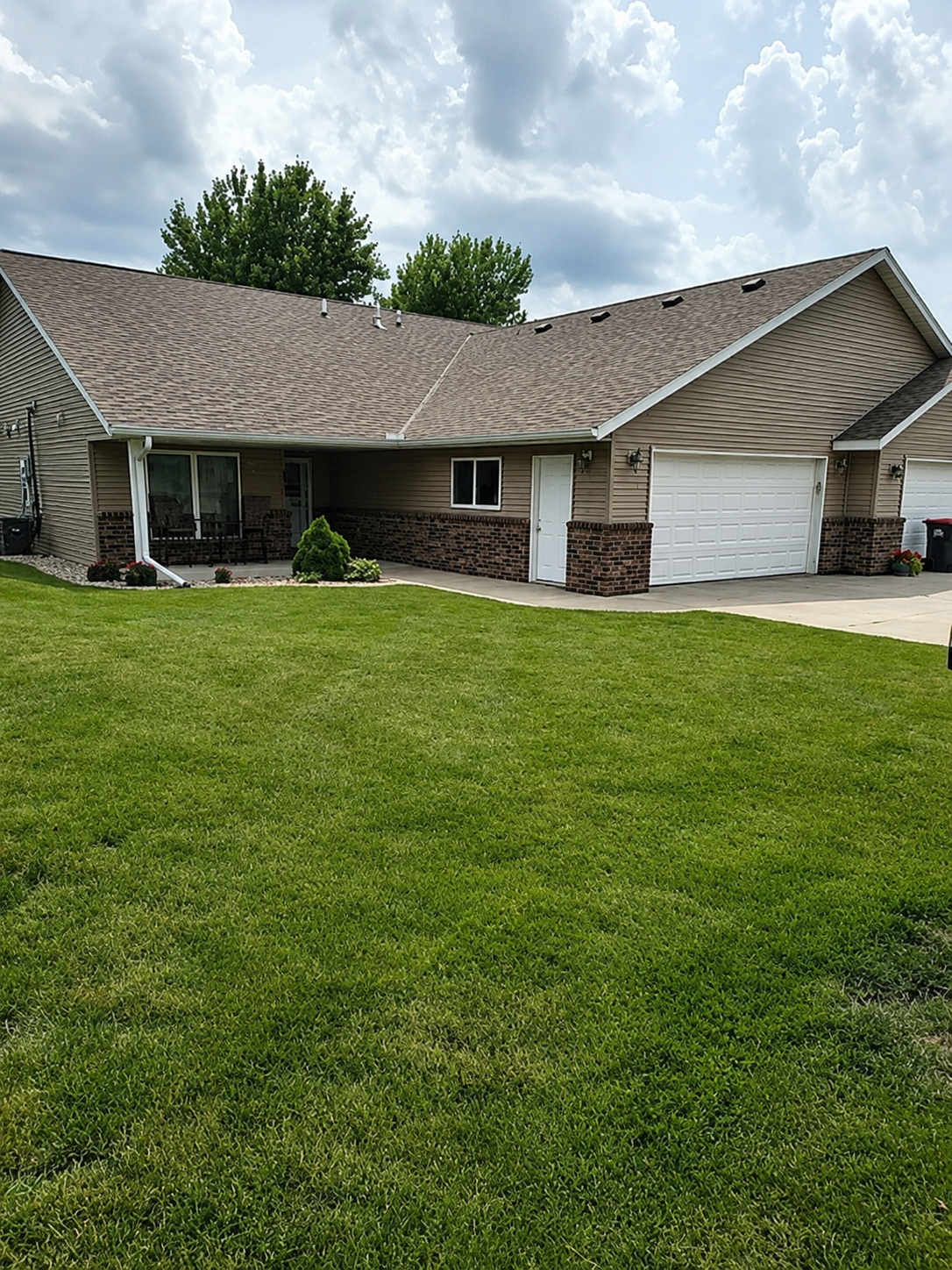 Homes for sale in Redwood Falls, MN | 308 Aspenwood Dr, Redwood Falls, MN 56283 | MLS# 7116542