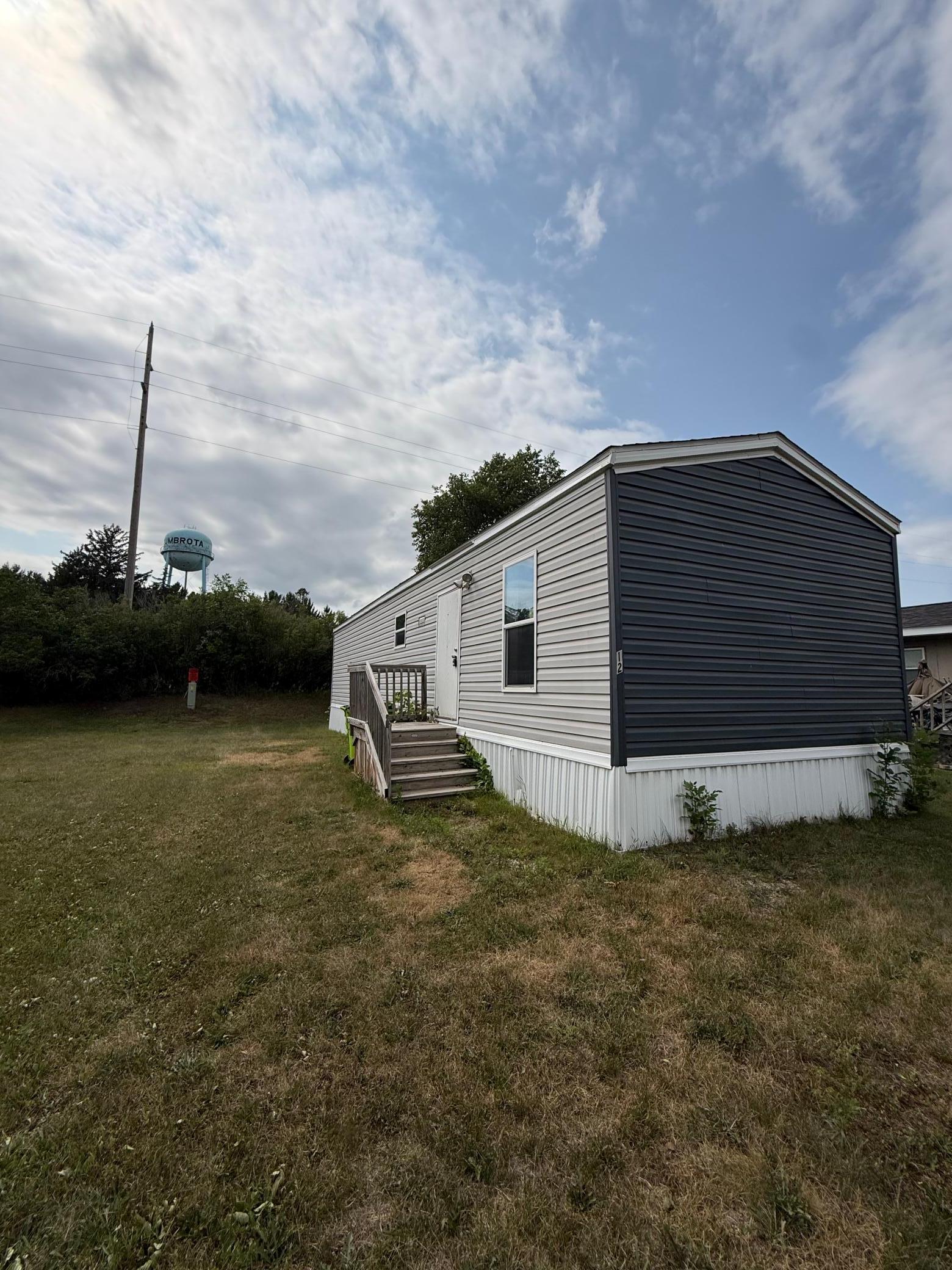 2nd image of 12 Raasch Rnch, Zumbrota, MN 55992 | MLS# 7116614