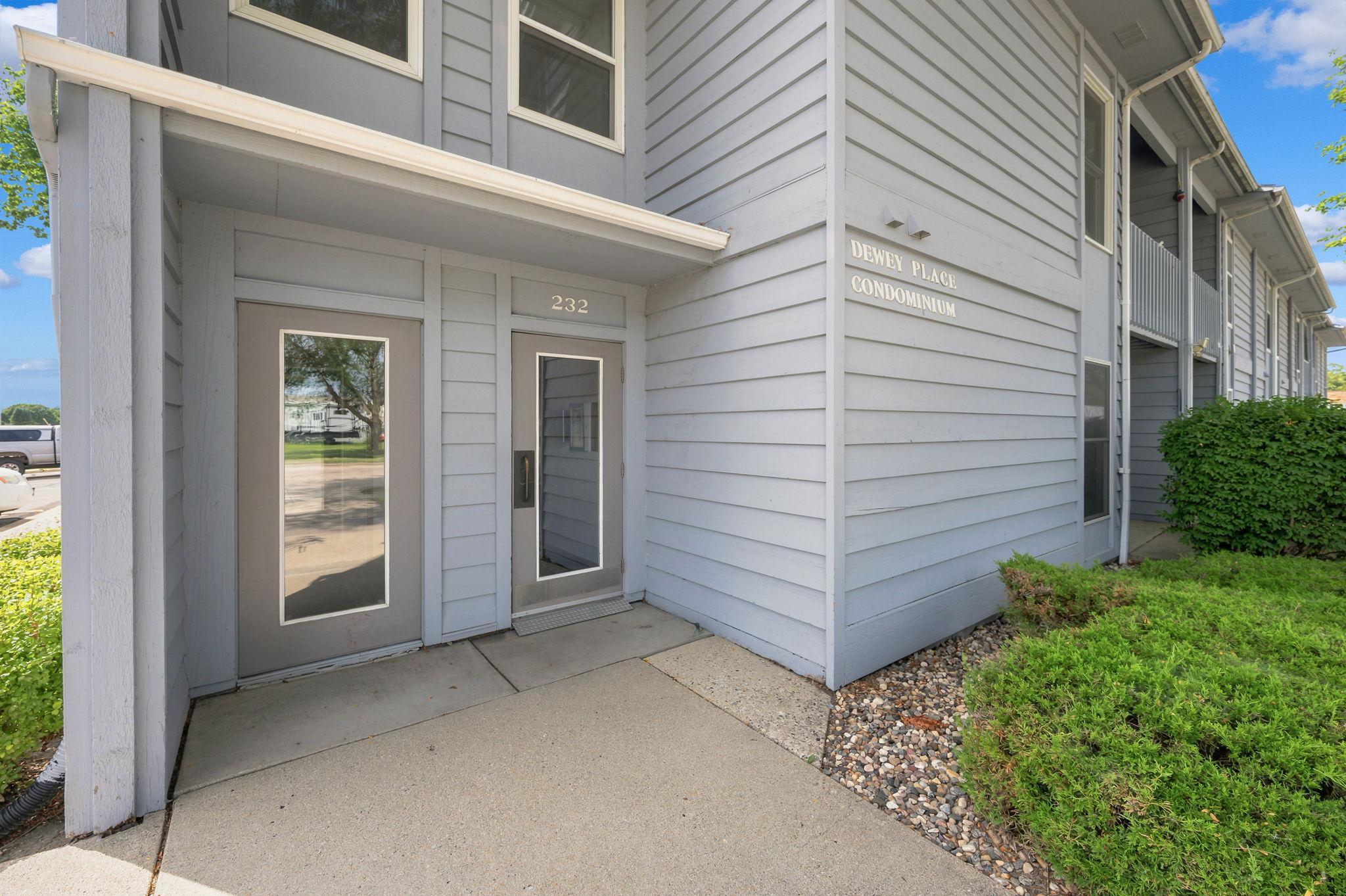 3rd image of 232 S Dewey St #101, Fairmont, MN 56031 | MLS# 7116671
