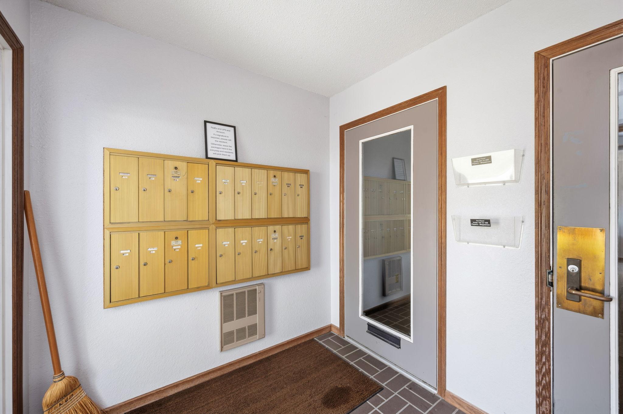 4th image of 232 S Dewey St #101, Fairmont, MN 56031 | MLS# 7116671