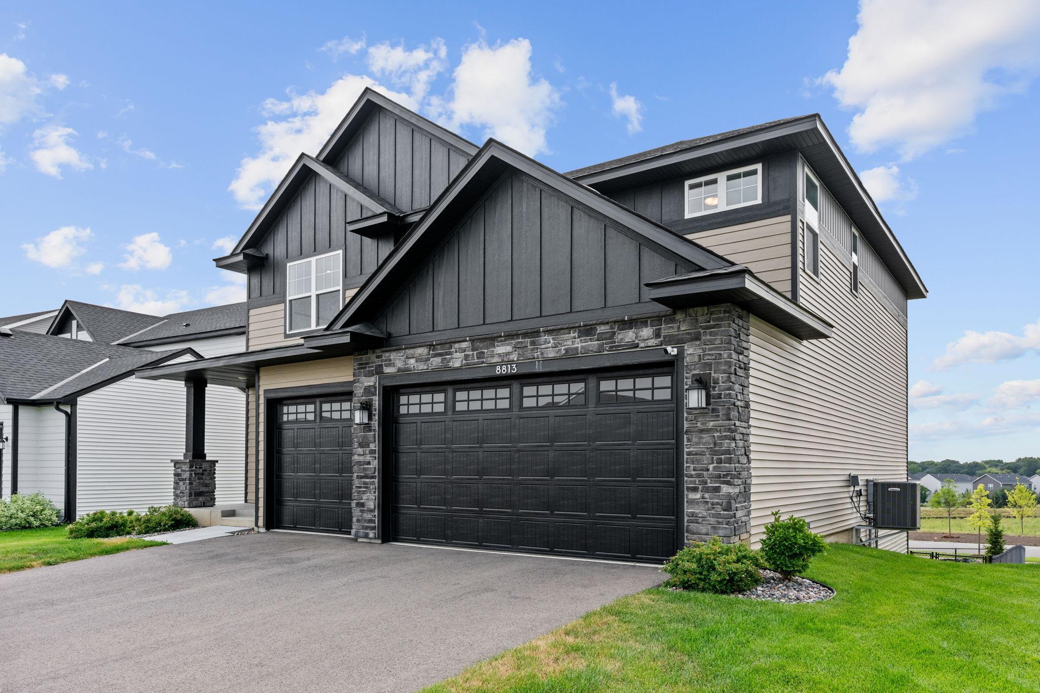 4th image of 8813 Periwinkle Blvd, Saint Paul, MN 55129 | MLS# 7116717