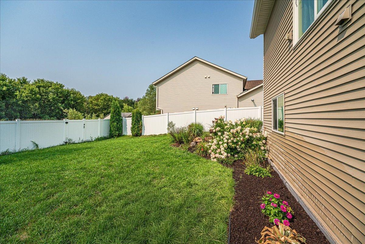36th image of 1972 127th Ct Ne, Minneapolis, MN 55449 | MLS# 7116718