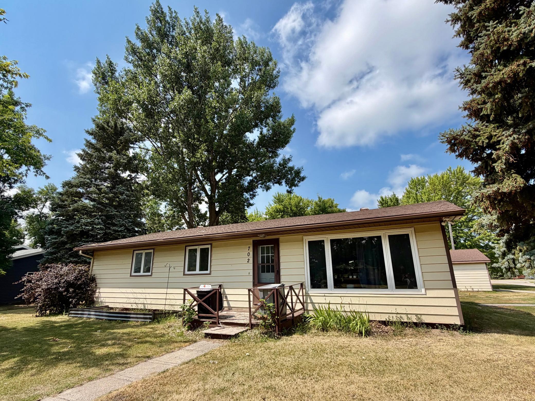 Homes for sale in Red Lake Falls, MN | 702 Champagne Ave Sw, Red Lake Falls, MN 56750 | MLS# 7116744