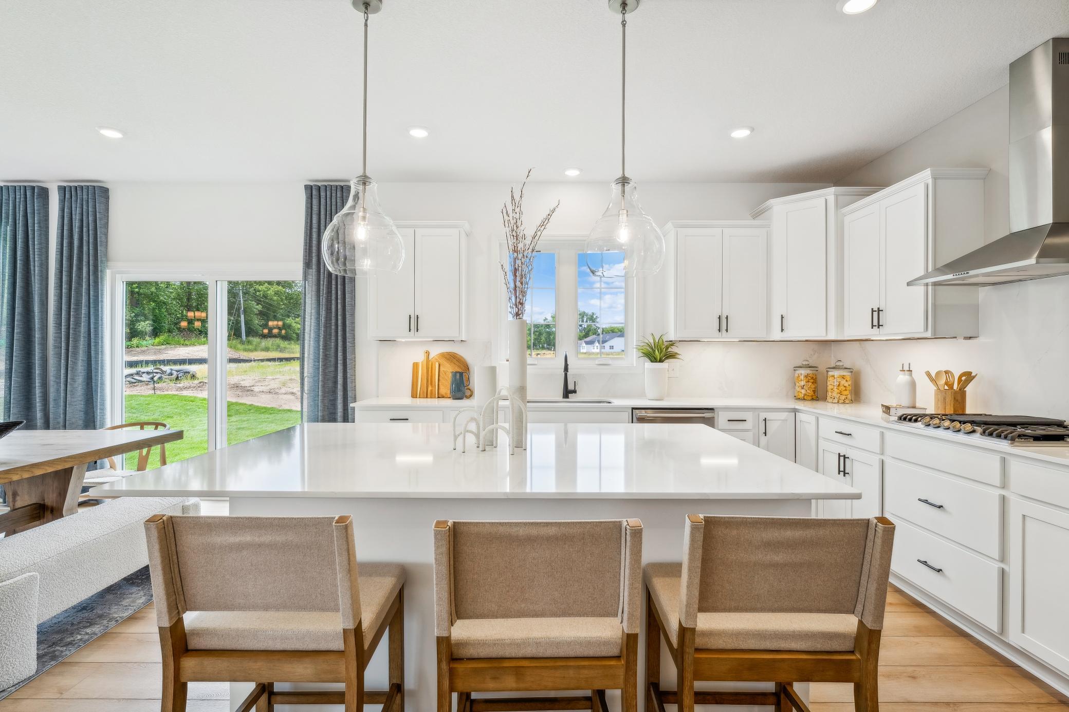2nd image of 1701 Hadley Hills Dr Ne, Rochester, MN 55906 | MLS# 7116766