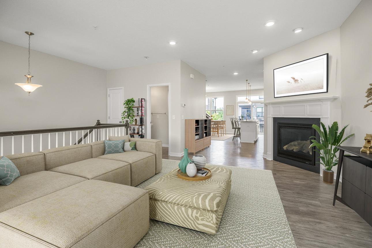 3rd image of 2137 River Valley Ln, Saint Paul, MN 55122 | MLS# 7116803