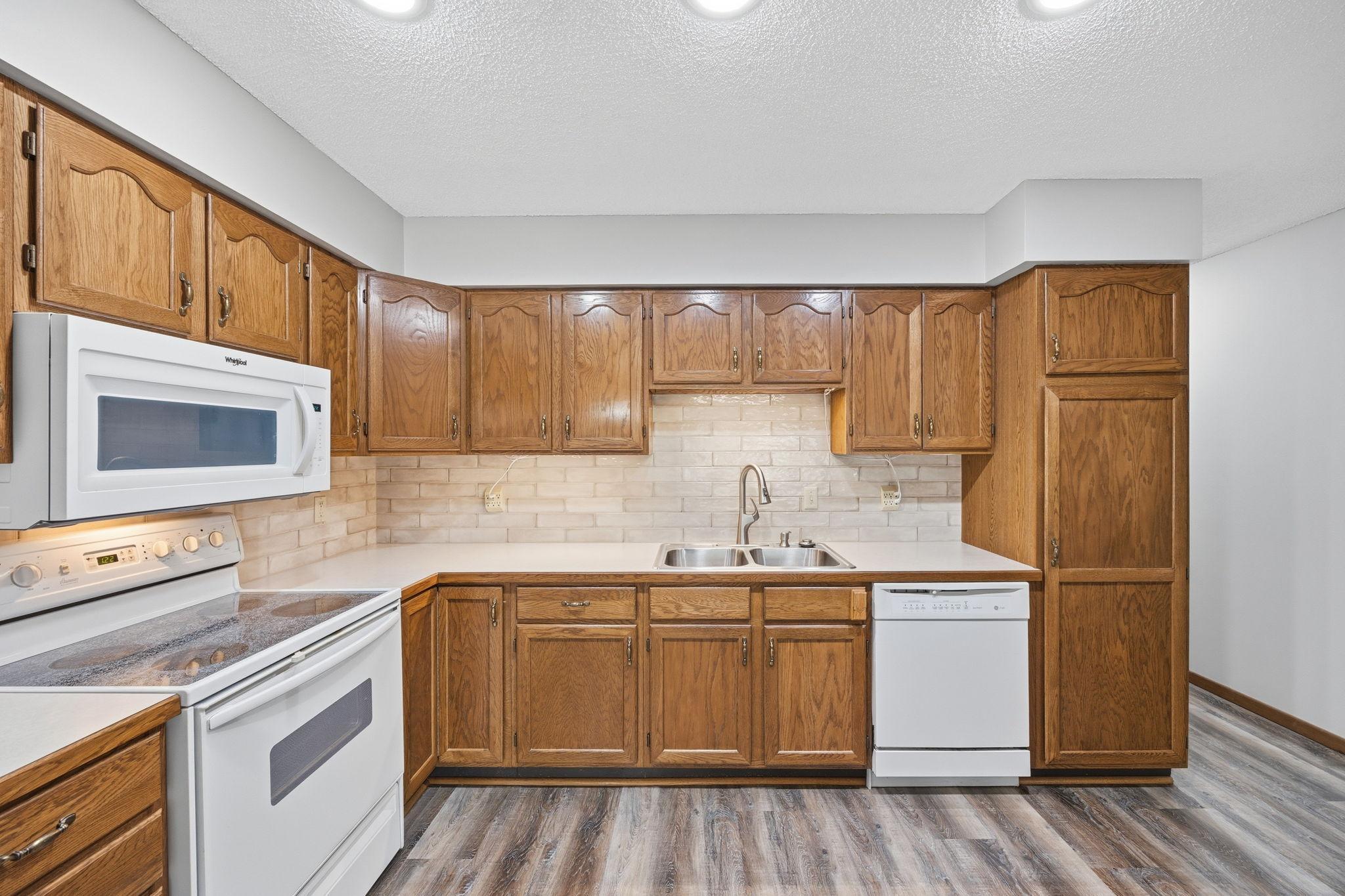 5th image of 717 Green Ave Se, Watertown, MN 55388 | MLS# 7116809