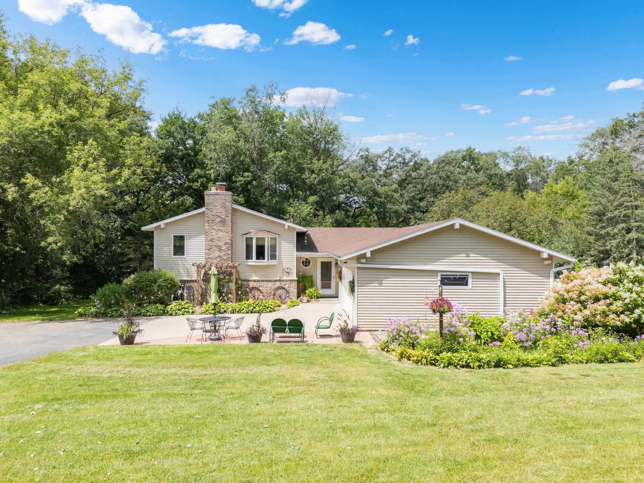 2nd image of 1709 60th Ave Se, Rochester, MN 55904 | MLS# 7116826