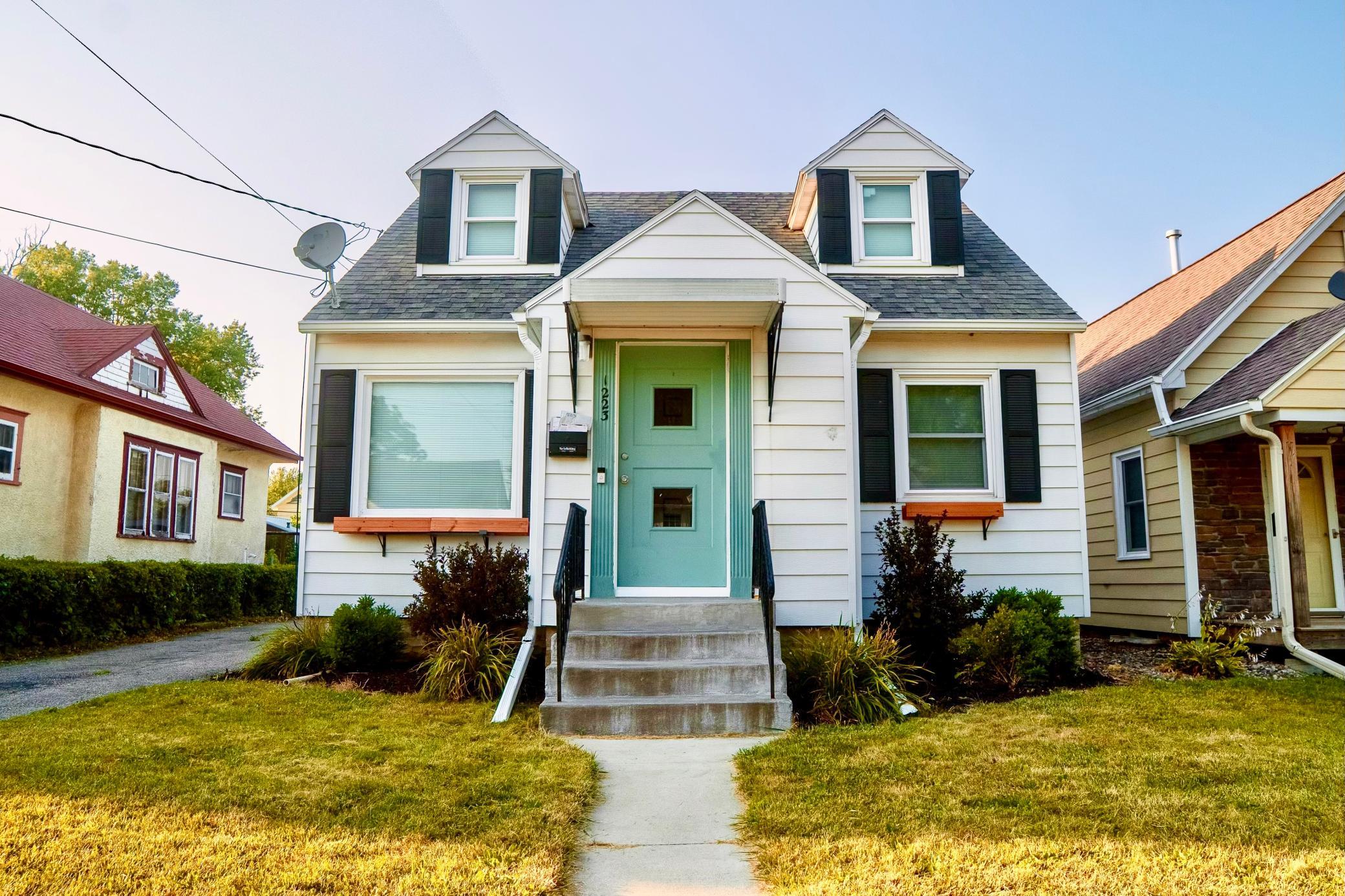 1st image of 1223 2nd St Ne, Rochester, MN 55906 | MLS# 7116868