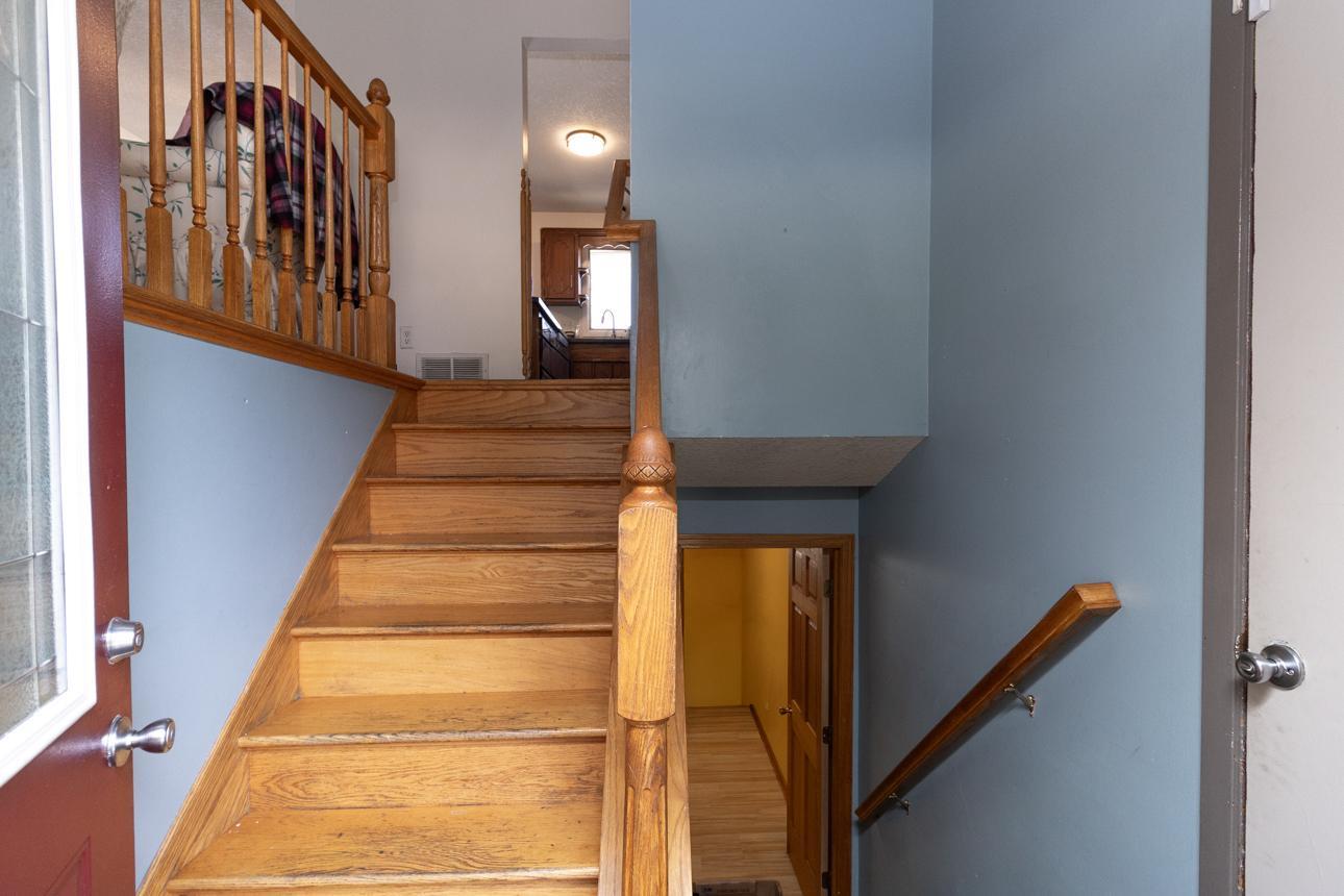 3rd image of 8200 Thomas Ave N, Brooklyn Park, MN 55444 | MLS# 7116871