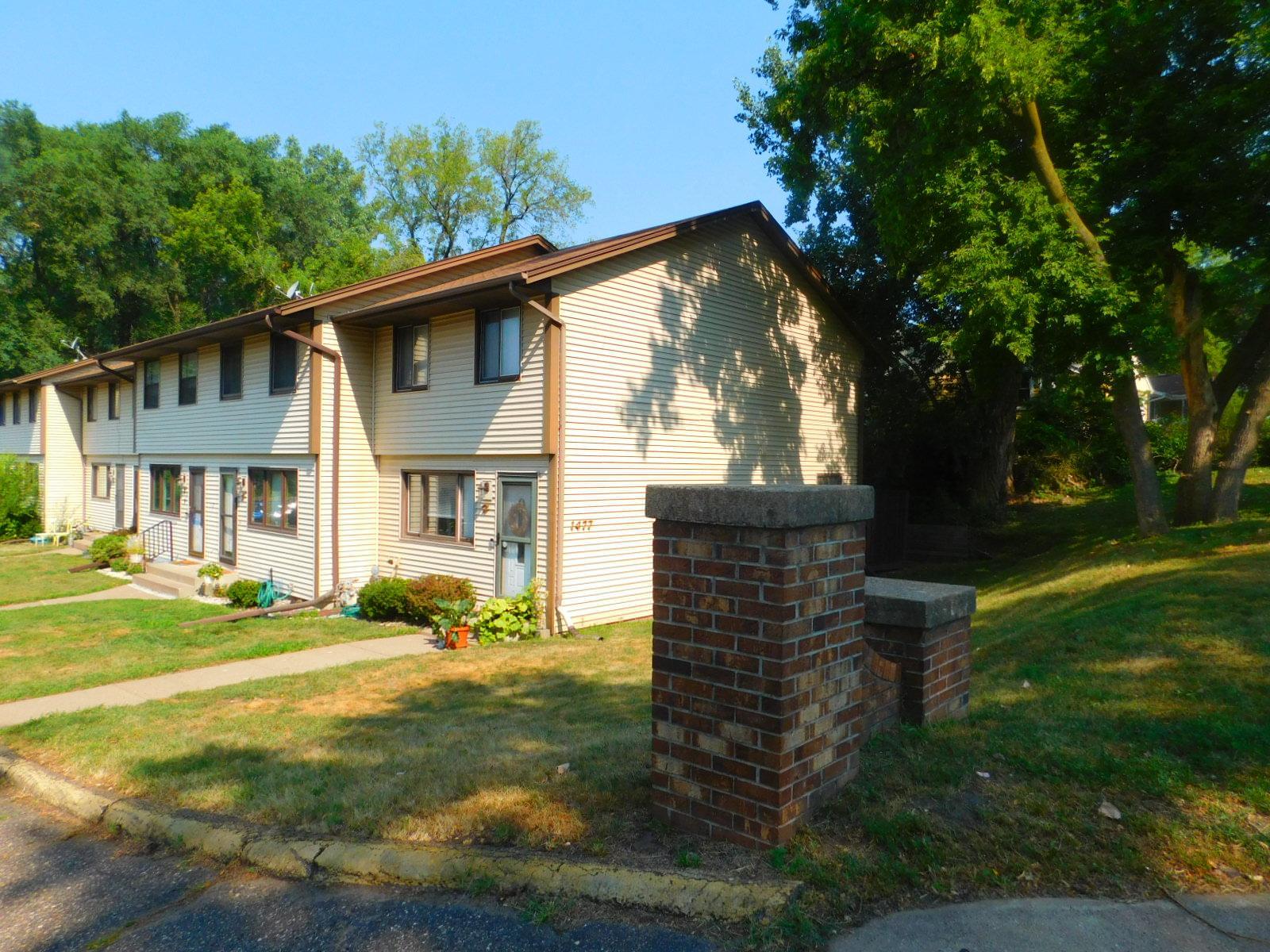 2nd image of 1477 Arkwright St #C, Saint Paul, MN 55130 | MLS# 7116872