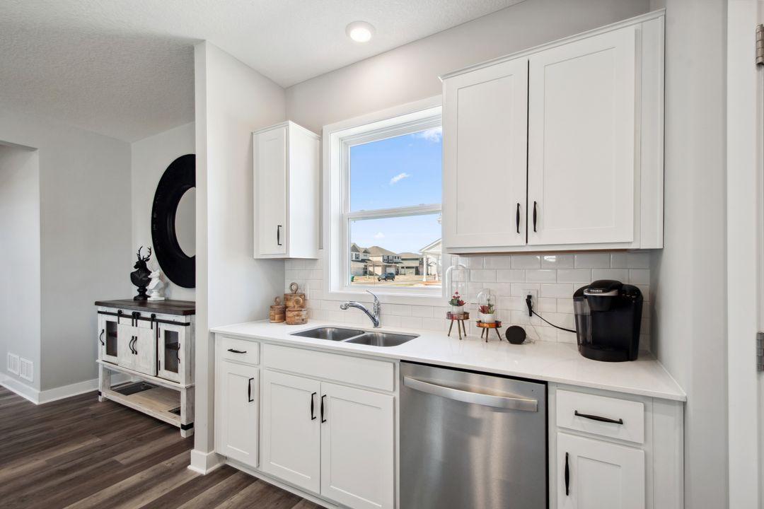 4th image of 4881 171St St W, Lakeville, MN 55044 | MLS# 7116899