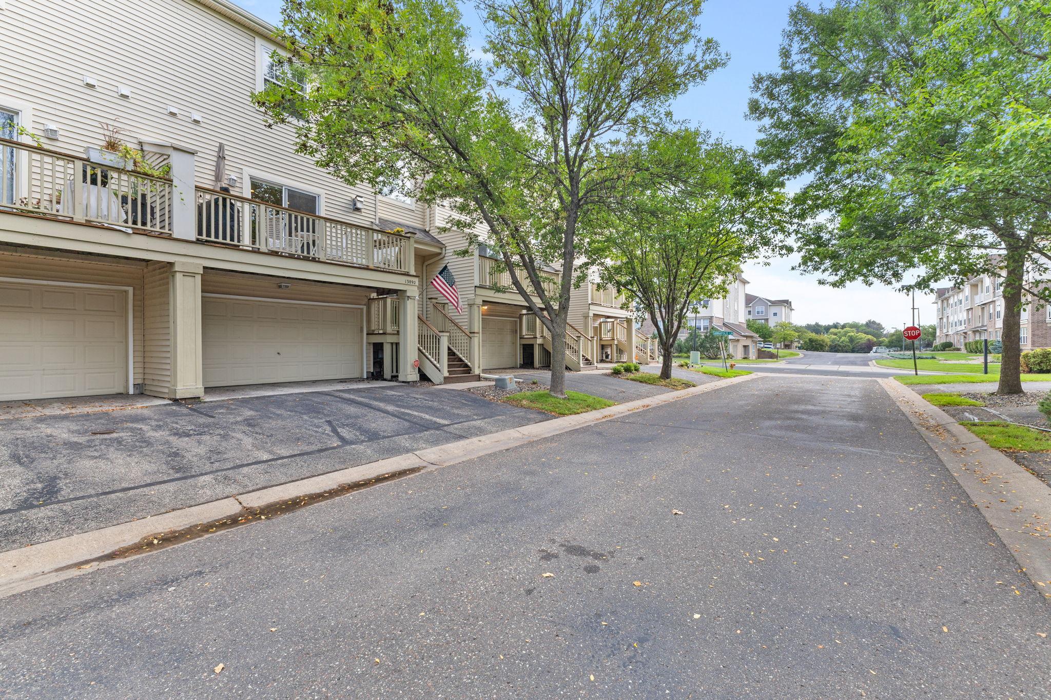 4th image of 13892 52Nd Ave N, Plymouth, MN 55446 | MLS# 7116902