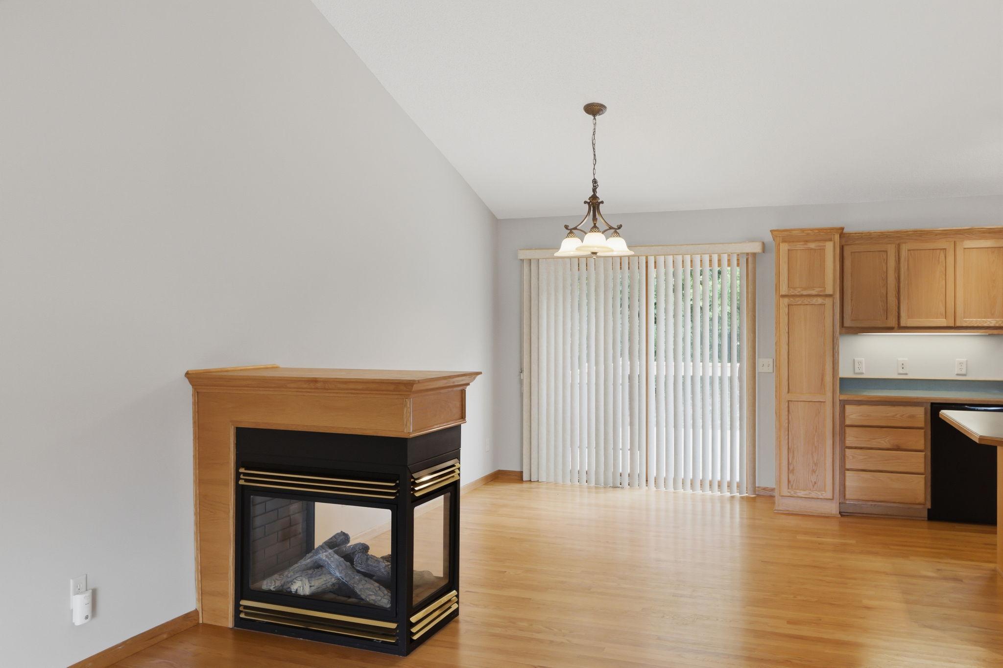 4th image of 8182 Lori Ln, Saint Paul, MN 55125 | MLS# 7116947