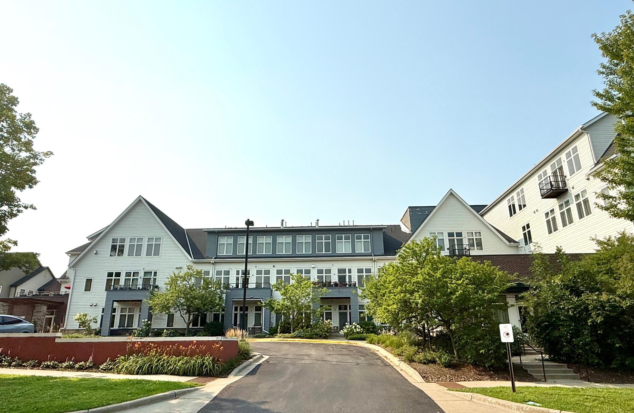 3rd image of 301 7Th St W #2402, Northfield, MN 55057 | MLS# 7116969
