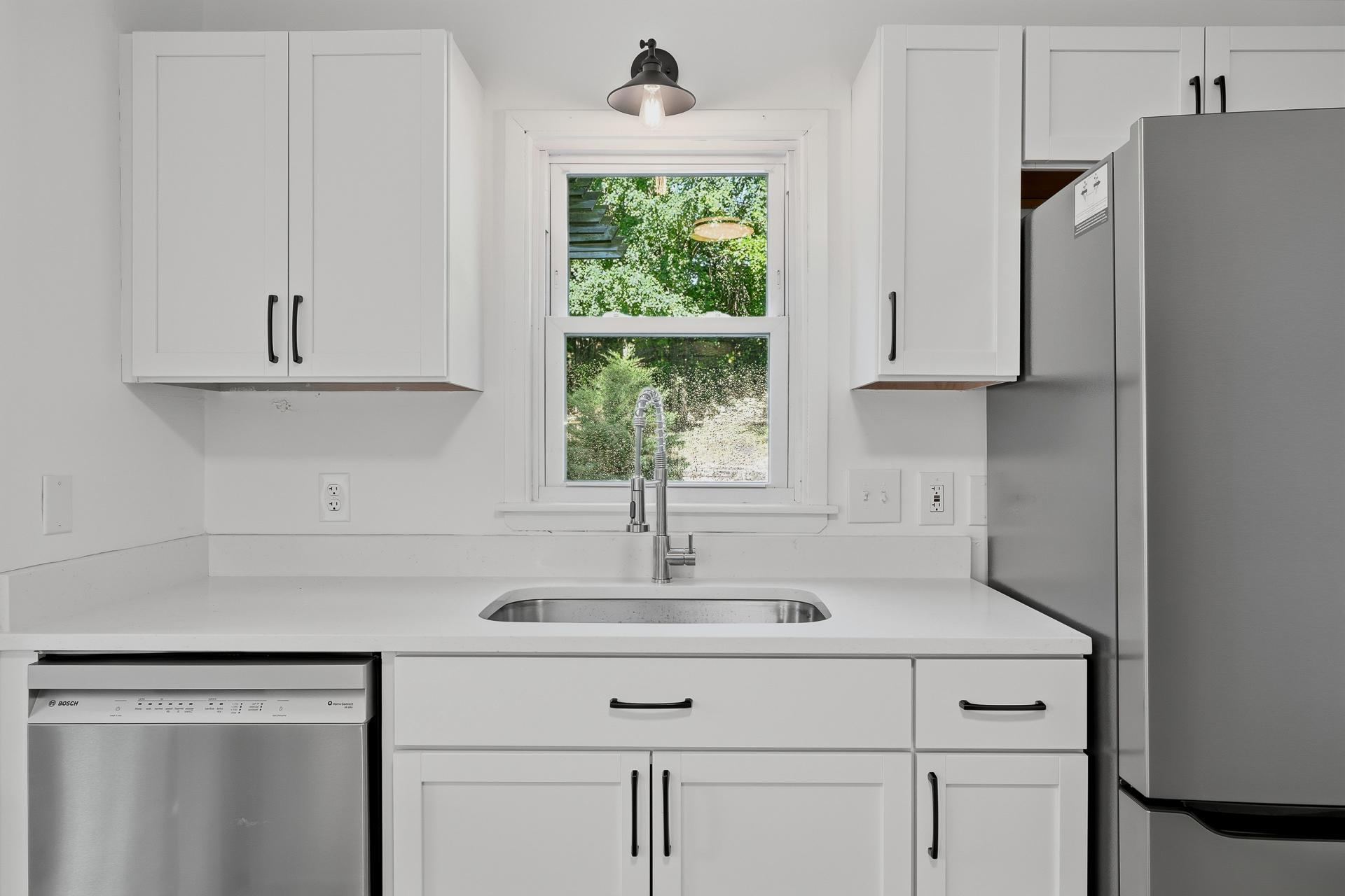 3rd image of 3838 France Ave S, Saint Louis Park, MN 55416 | MLS# 7116989
