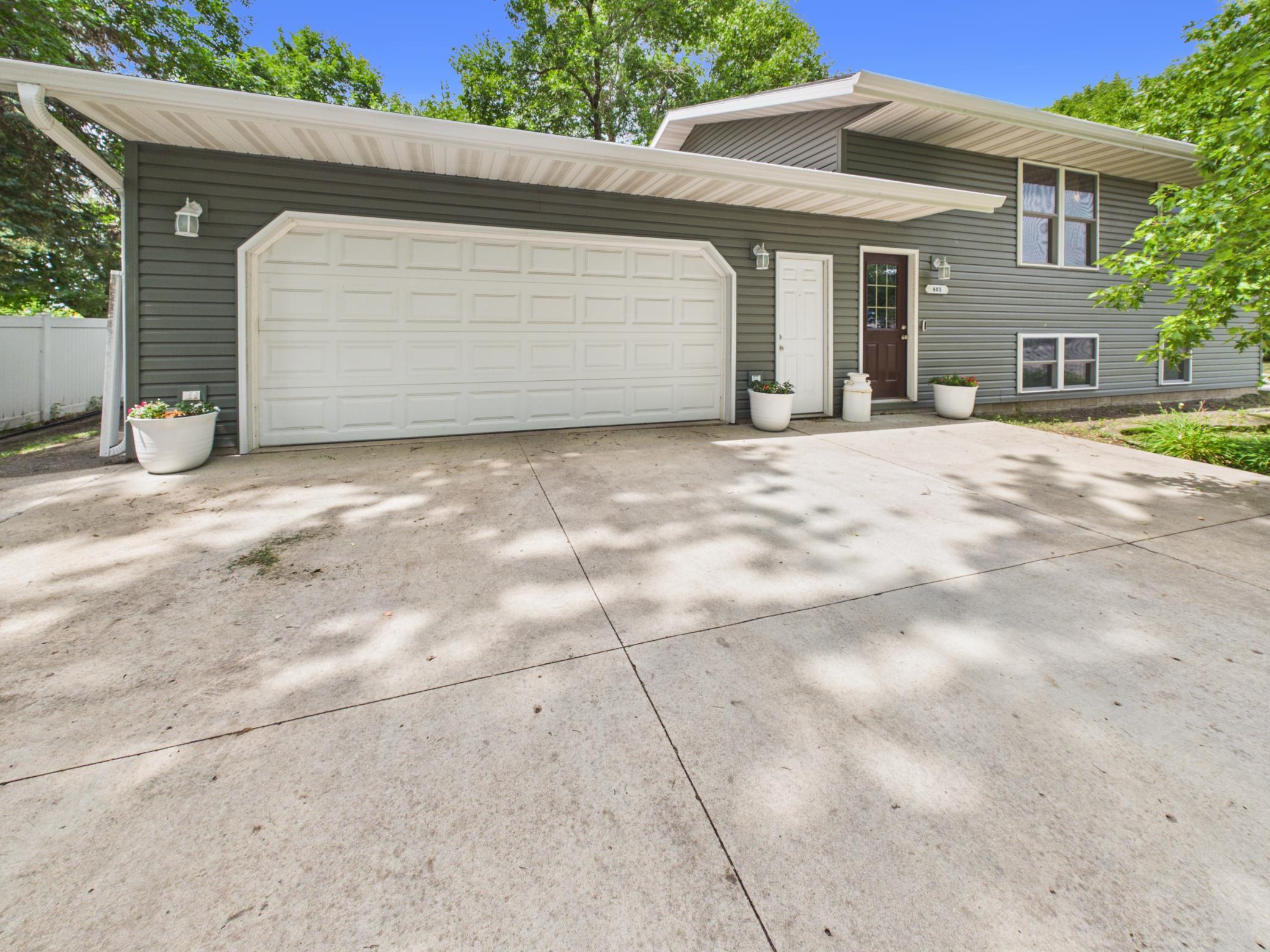 1st image of 403 5th Ave Se, Melrose, MN 56352 | MLS# 7117003