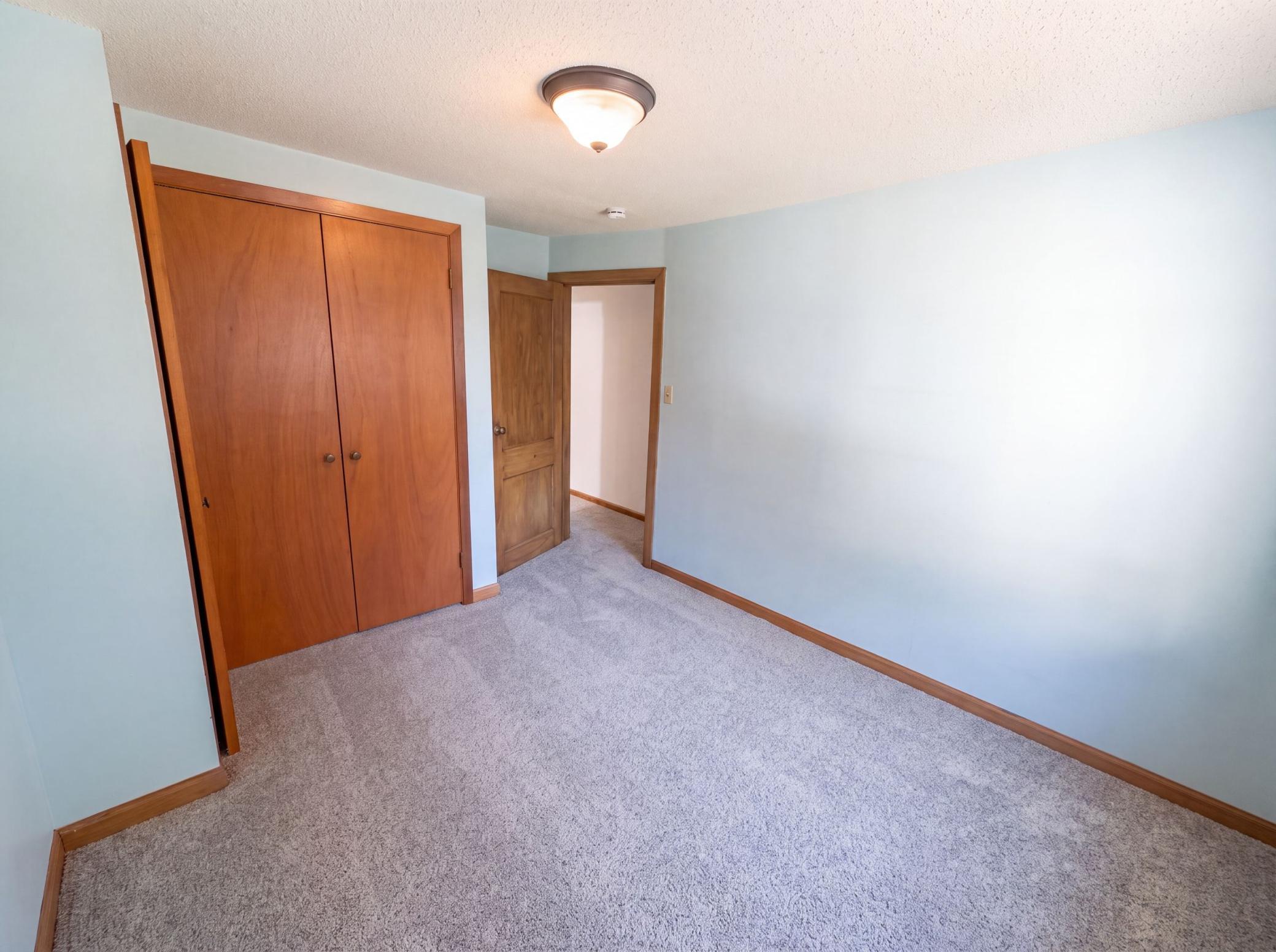 4th image of 816 S Broadway St, Spring Valley, MN 55975 | MLS# 7117049