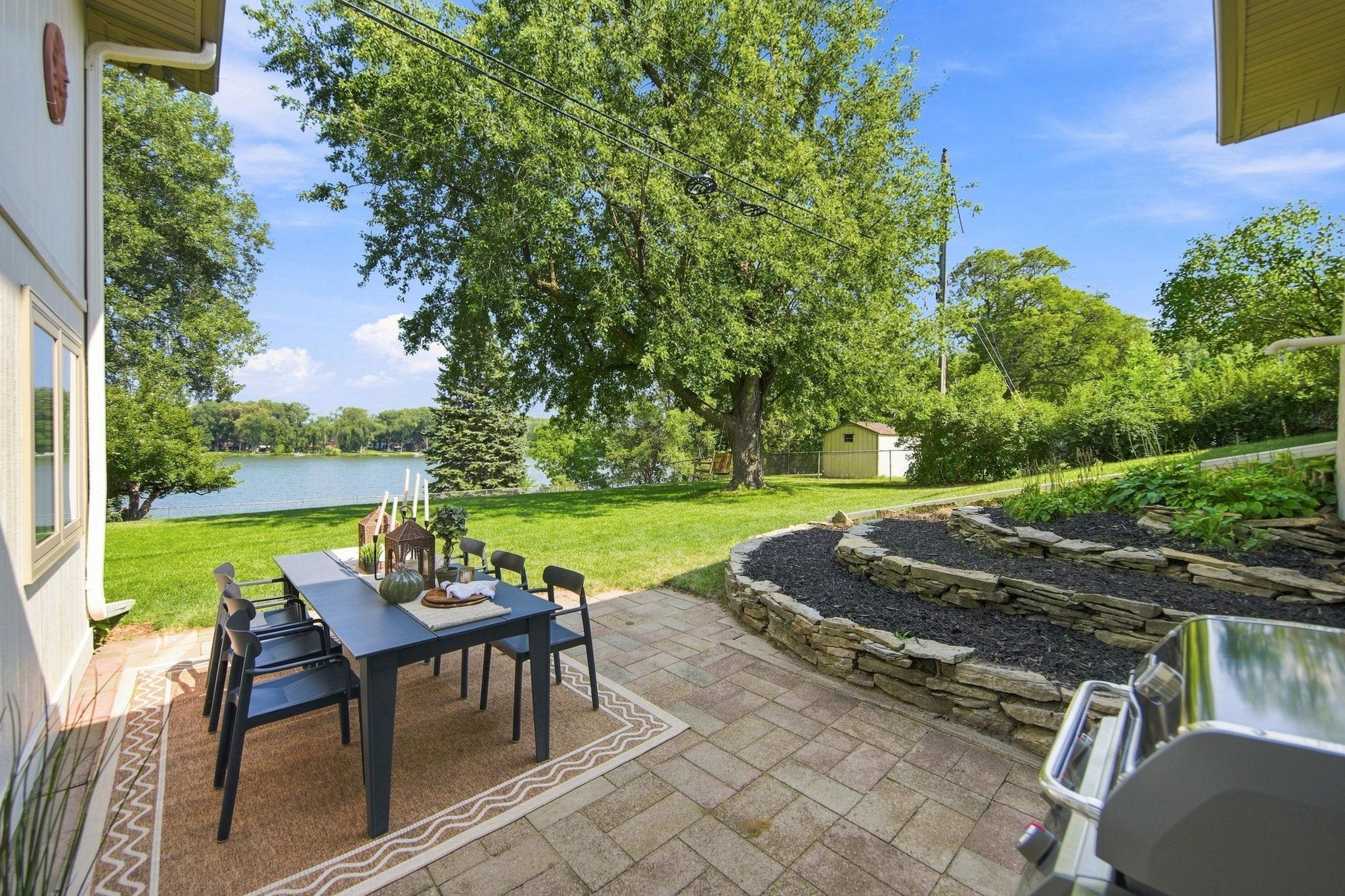 2nd image of 1129 Pike Lake Dr, Saint Paul, MN 55112 | MLS# 7117058